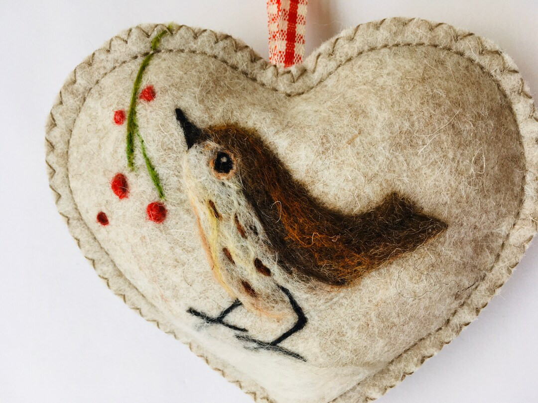 Felted Thrush Bird With Berries in the Snow, Personalised Heart Hanging Decoration, Needle Felted... | Etsy (US)