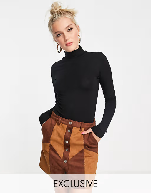 Stradivarius – Schwarzes Jerseyoberteil mit Rollkragen | ASOS (Global)