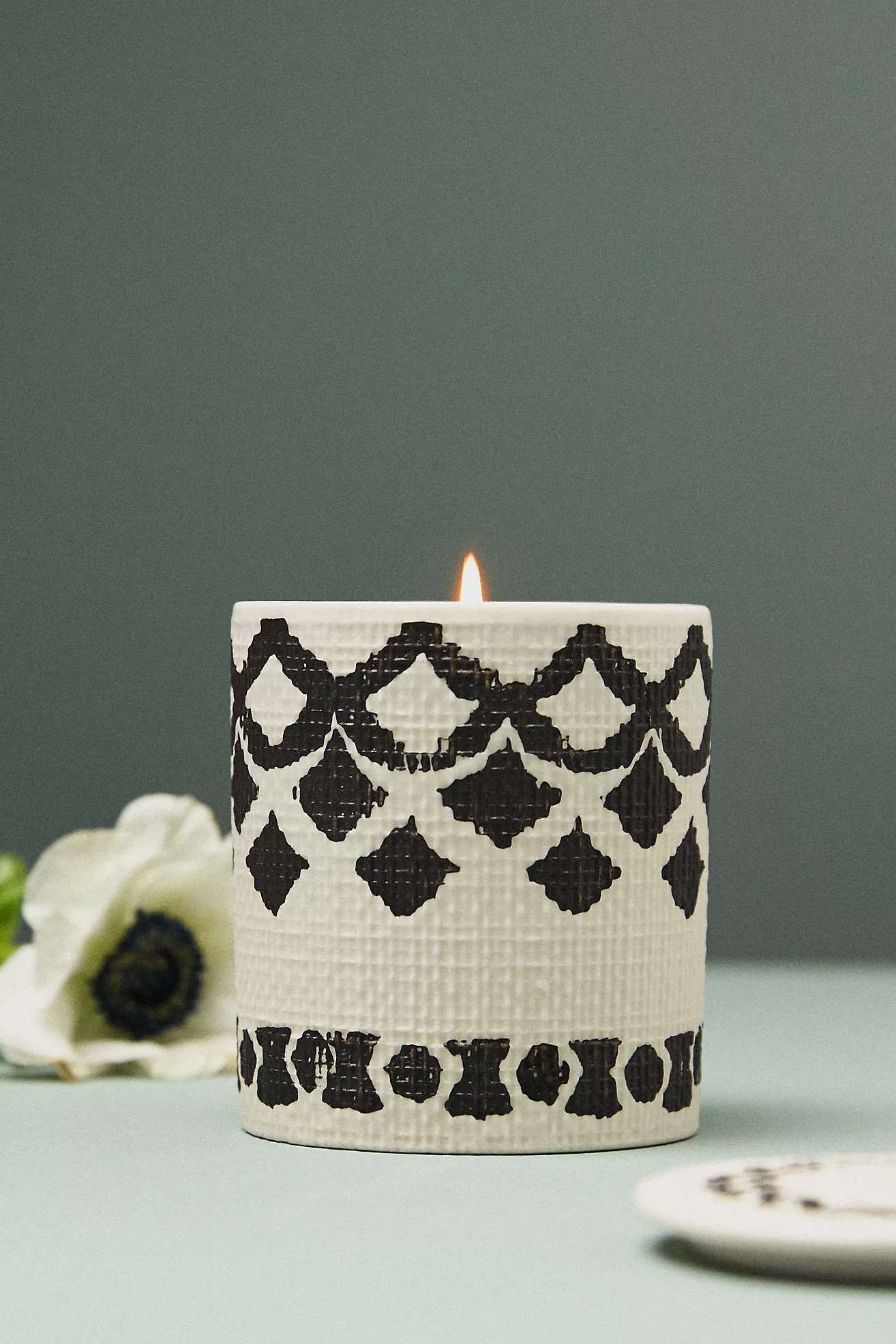 Black & White Graphic Fruity Peach & Papaya Ceramic Candle | Anthropologie (US)