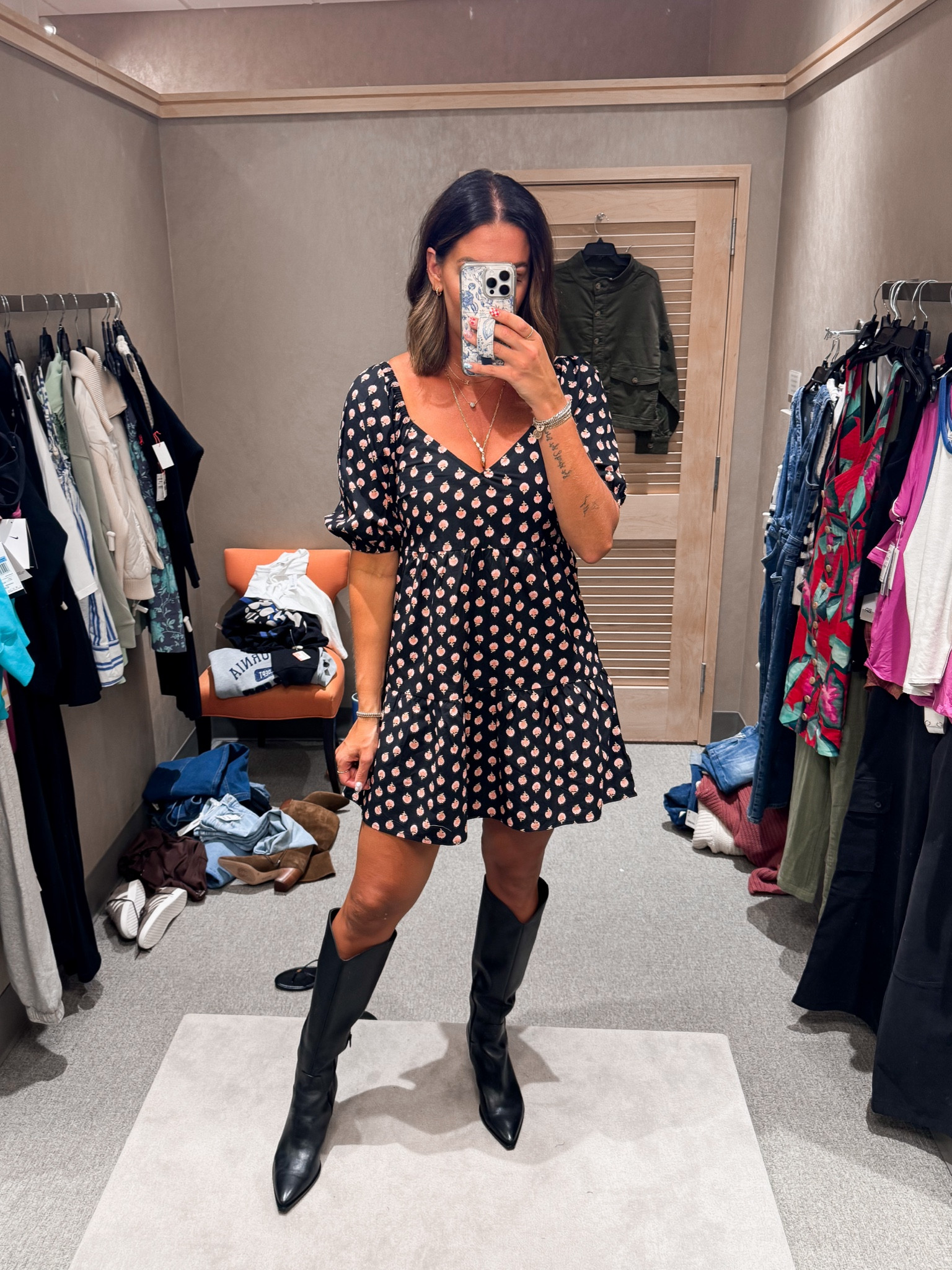 Dress-medium
Boots-tts 8

#LTKSaleAlert #LTKxNSale #LTKShoeCrush