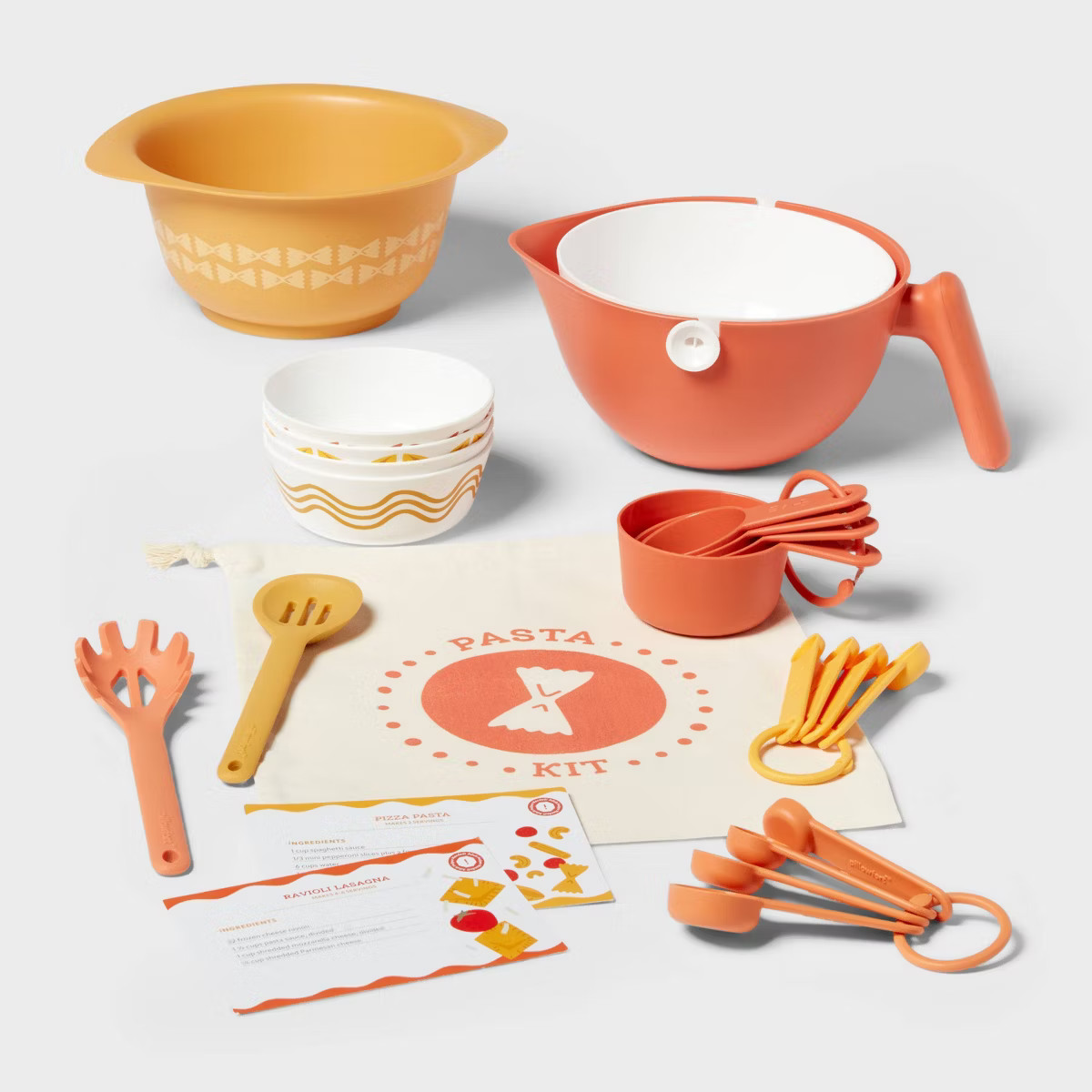 Kids' 23pc Pasta Dinnerware Set - Pillowfort™ | Target