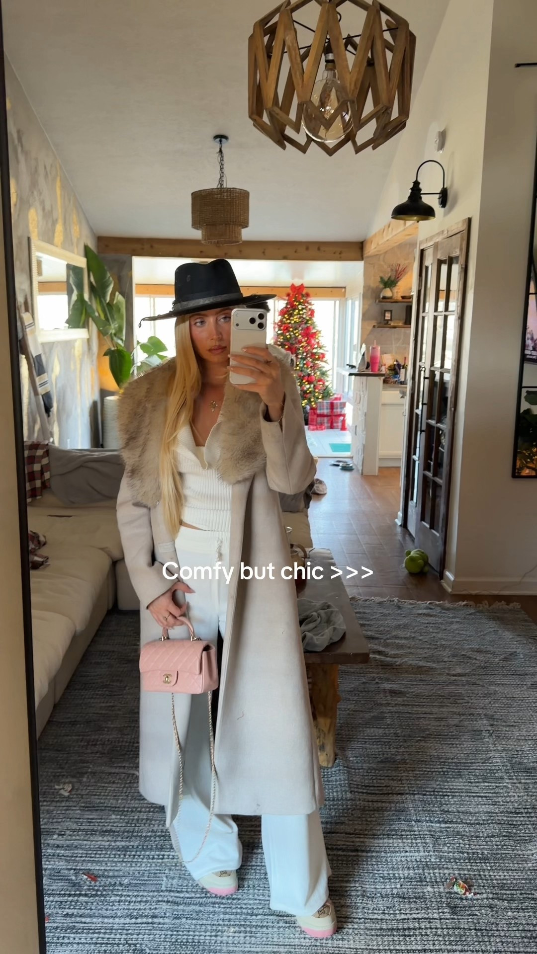 The best coat!!! 
#wintercoat

#LTKHoliday #LTKootd #LTKGiftGuide