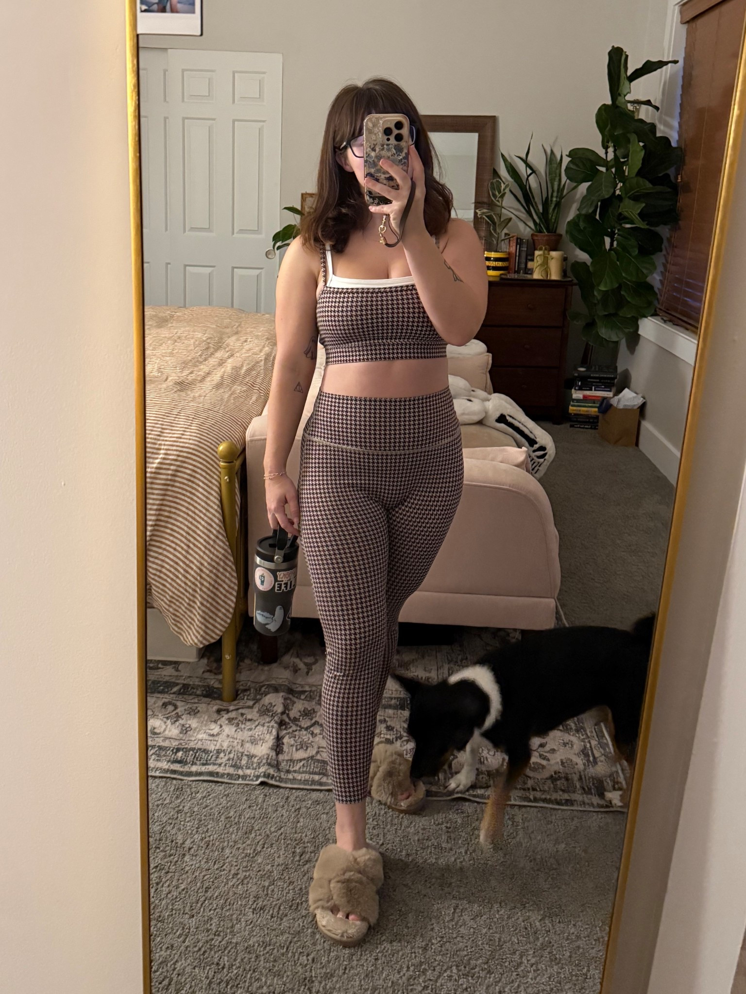 Wearing a small in both pieces. If you have a larger chest, you could size up in the bra  

#LTKPetite #LTKActive #LTKootd