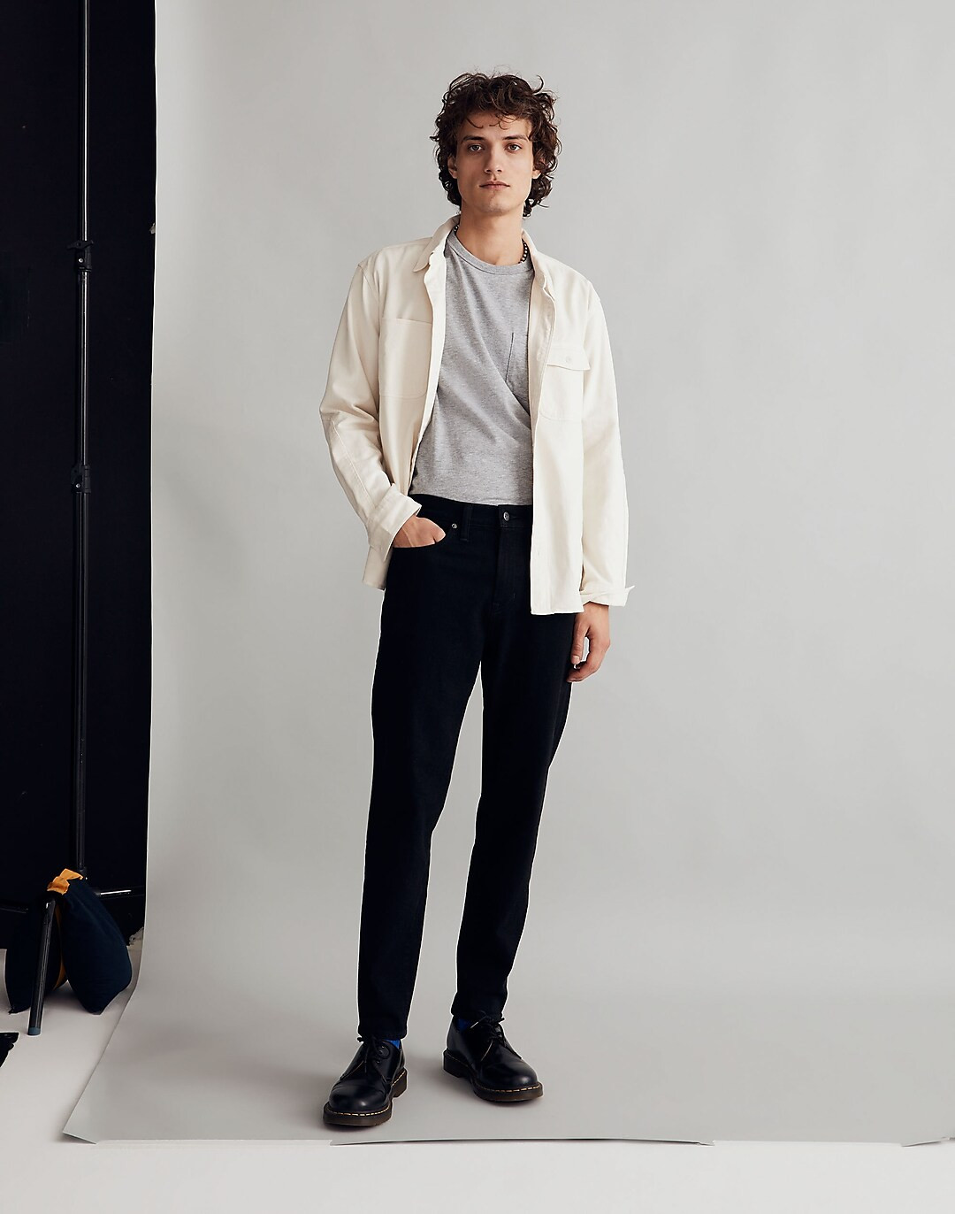 Relaxed Taper Jeans in Black Wash: Instacozy Edition | Madewell