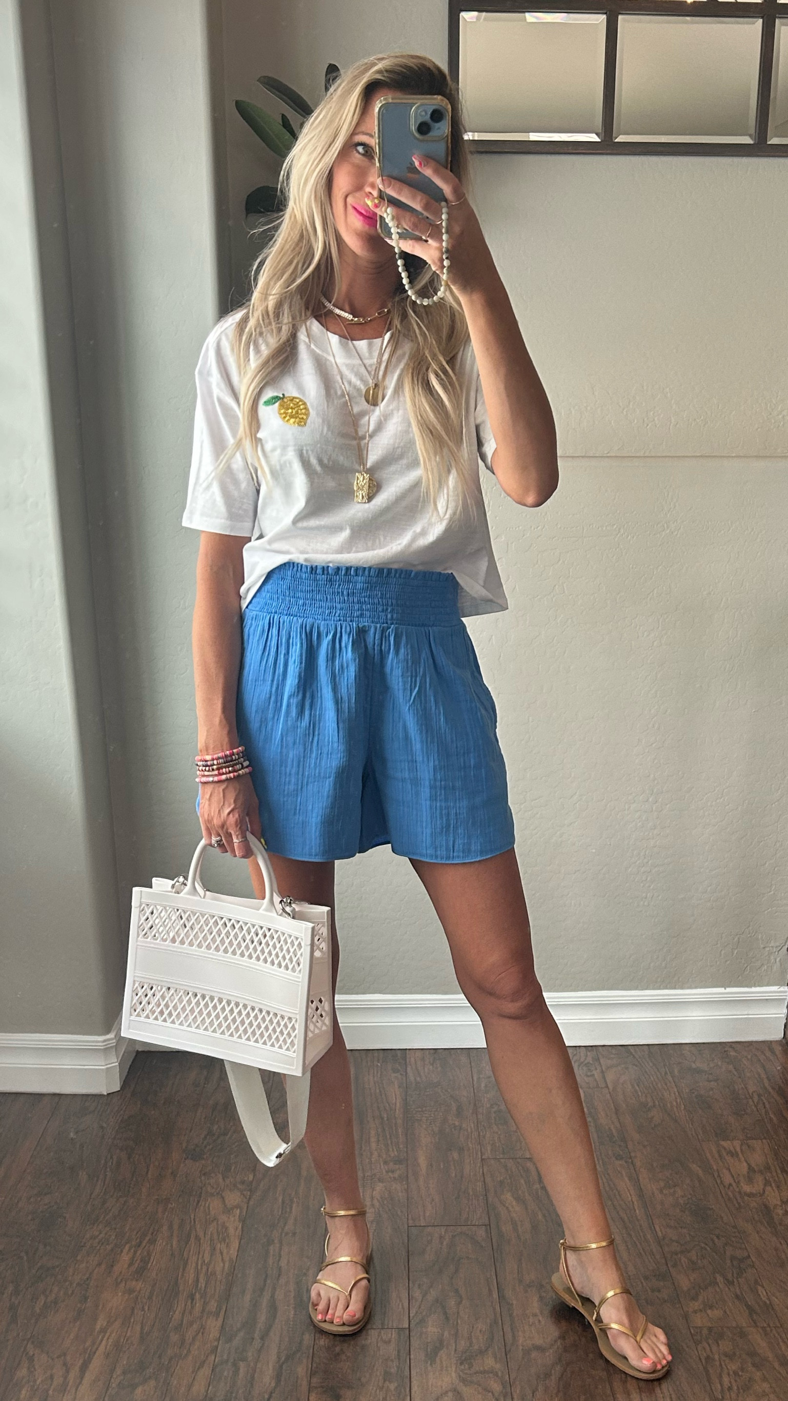 This cropped tee is soo fun! I love the lemon sequins detail! This shorts are beyond comfy! And they come in more colors! 
Everyday outfit
Casual outfit 

#LTKFindsUnder50 #LTKStyleTip #LTKSaleAlert