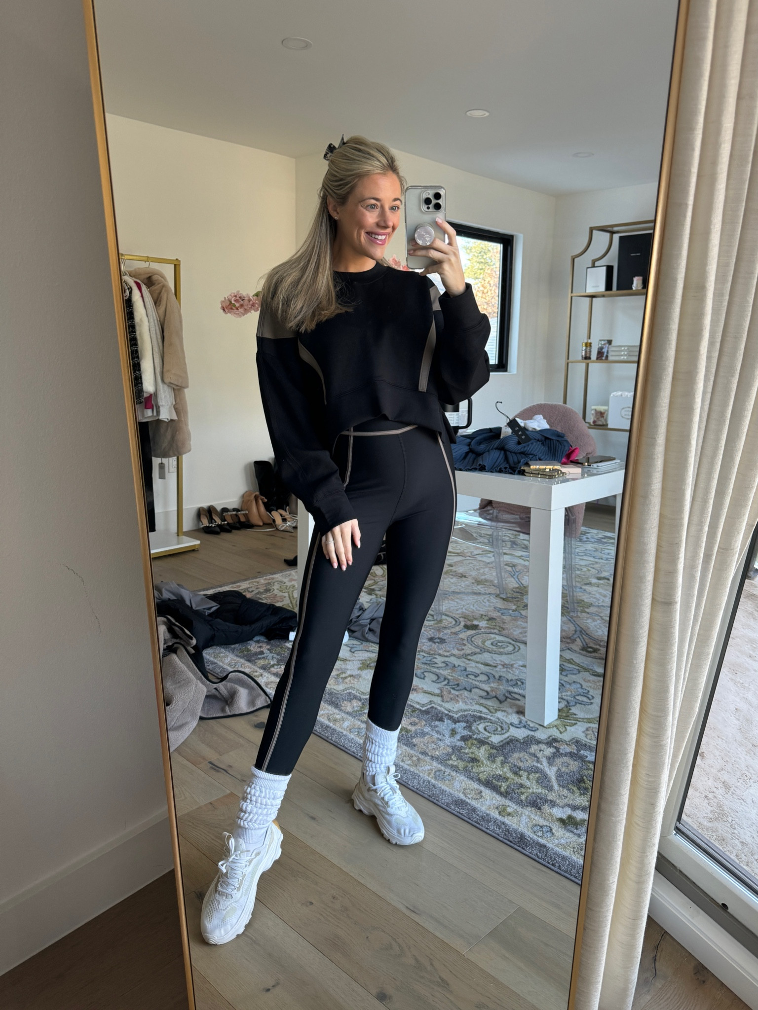 30% off 
Abercrombie sale 
