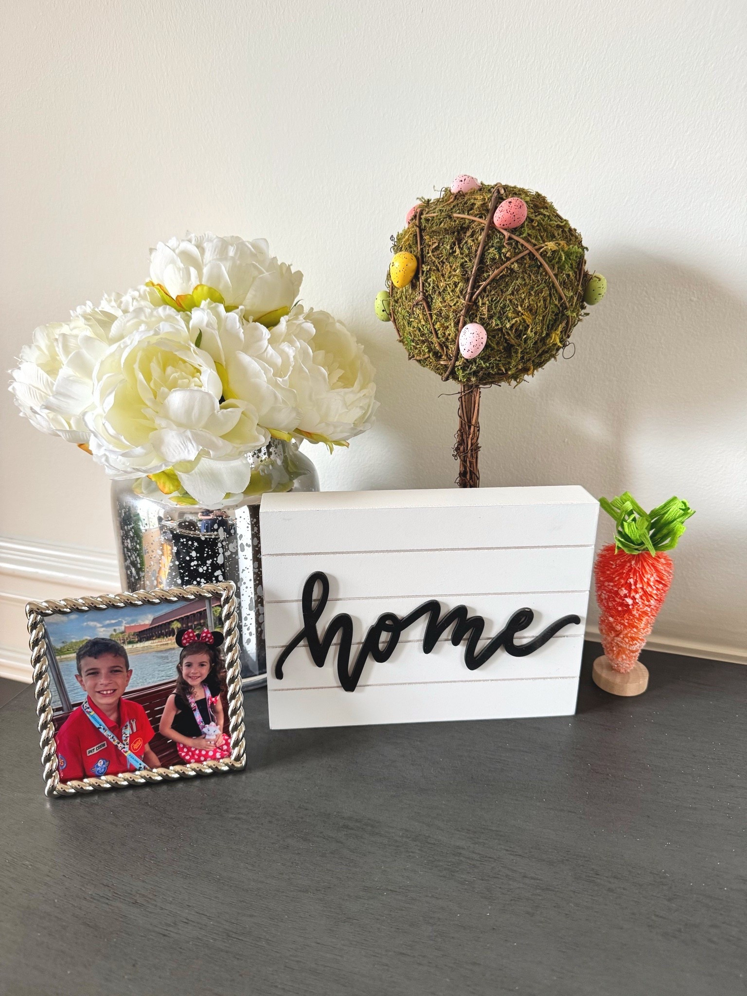 Simple spring decor refresh 🌸

I love adding a few seasonal pieces without changing everything — just enough to make it feel like spring.

Linking similar items here!

#LTKdayinmylife #LTKHome #LTKSeasonal