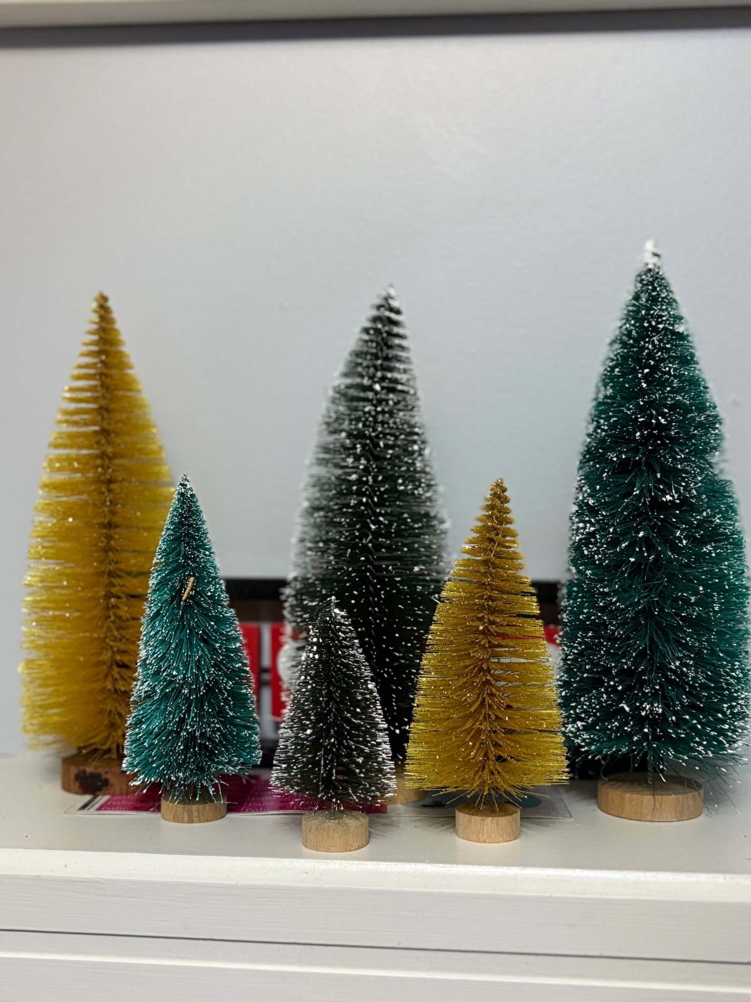 Adding some Holiday touches 🎄

#LTKholiday #LTKhome