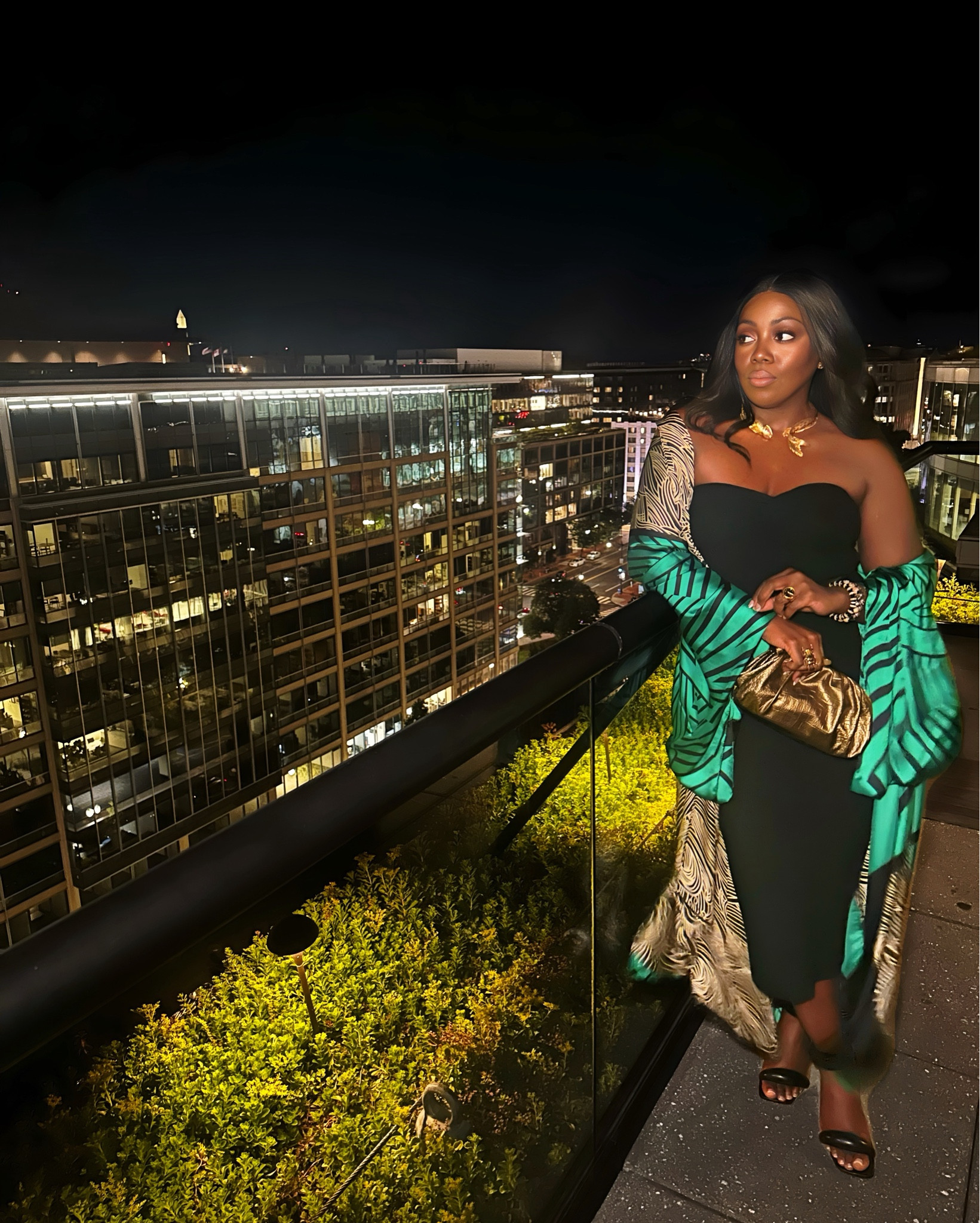 Rich Auntie Vibes

Dress in a medium