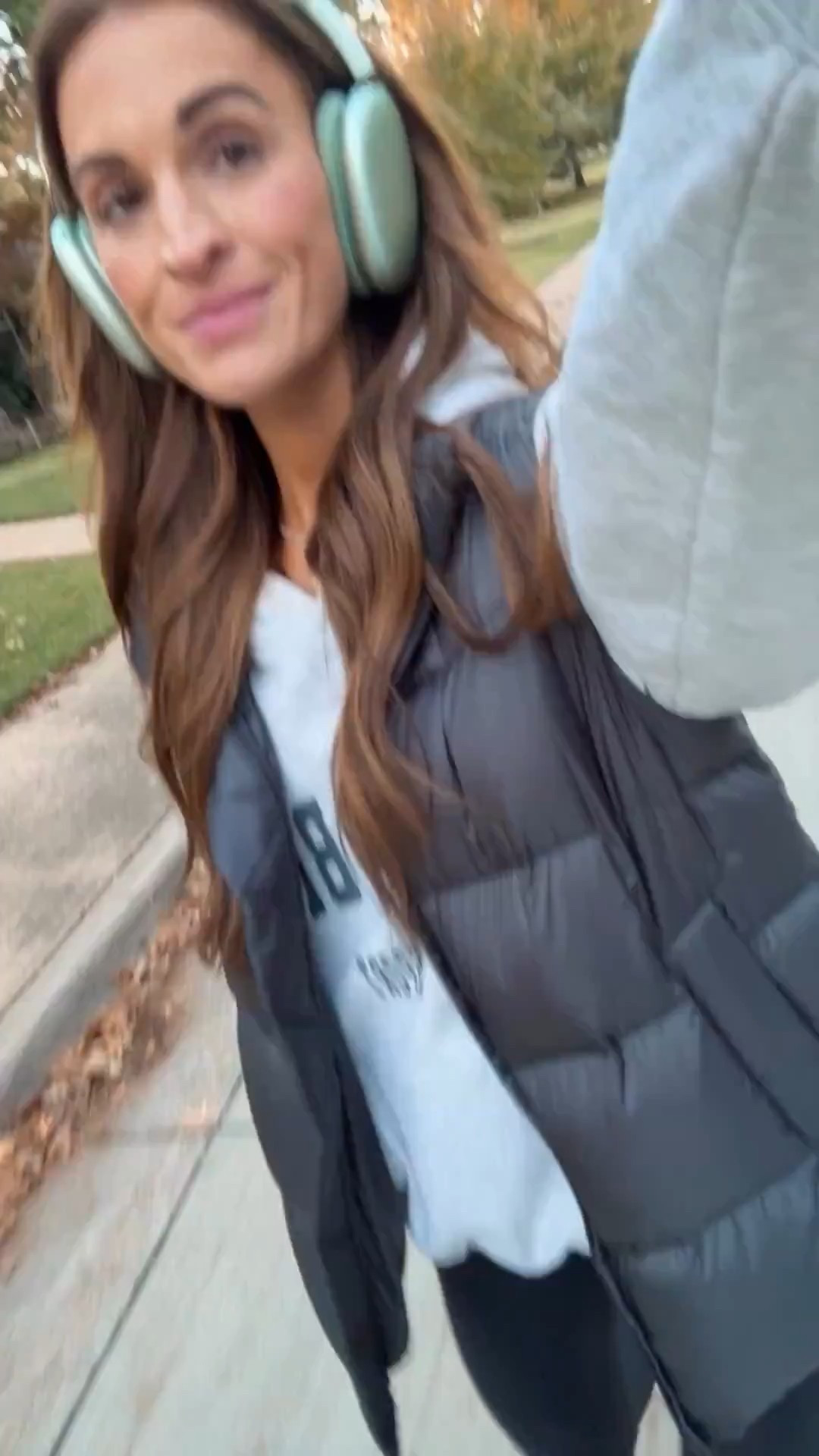 comfy layers for my daily walk ☀️

#LTKmomlife #LTKootd