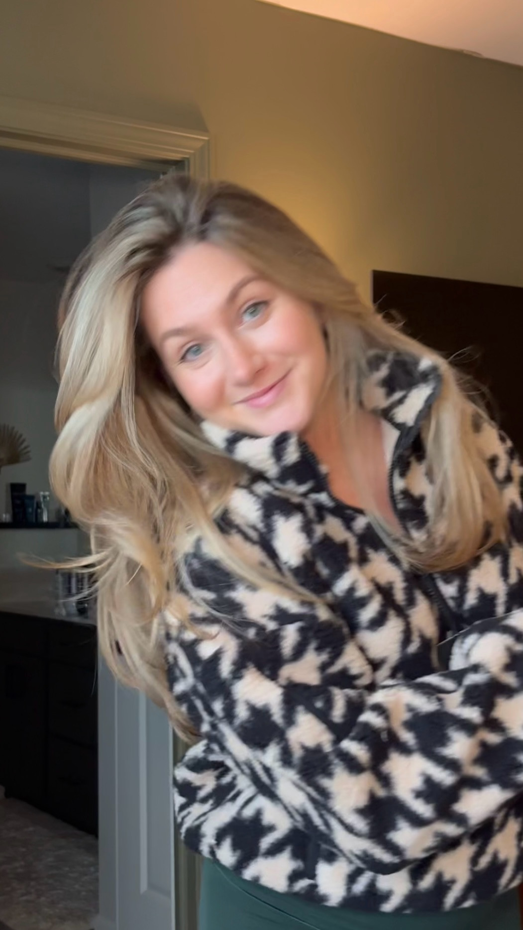 all comfy / cozy!! Wearing an XS in the sweaters & S in everything else 🤍 #clothinghaul #abercrombie #fallclothes #fallootd 