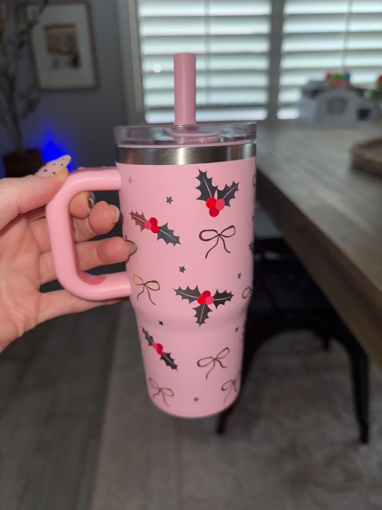 The cutest tumbler for Christmas! Under $10 and from Walmart! Emrie is obsessed! 

#walmartfind #holidaywaterbottle 

#LTKHoliday #LTKHome