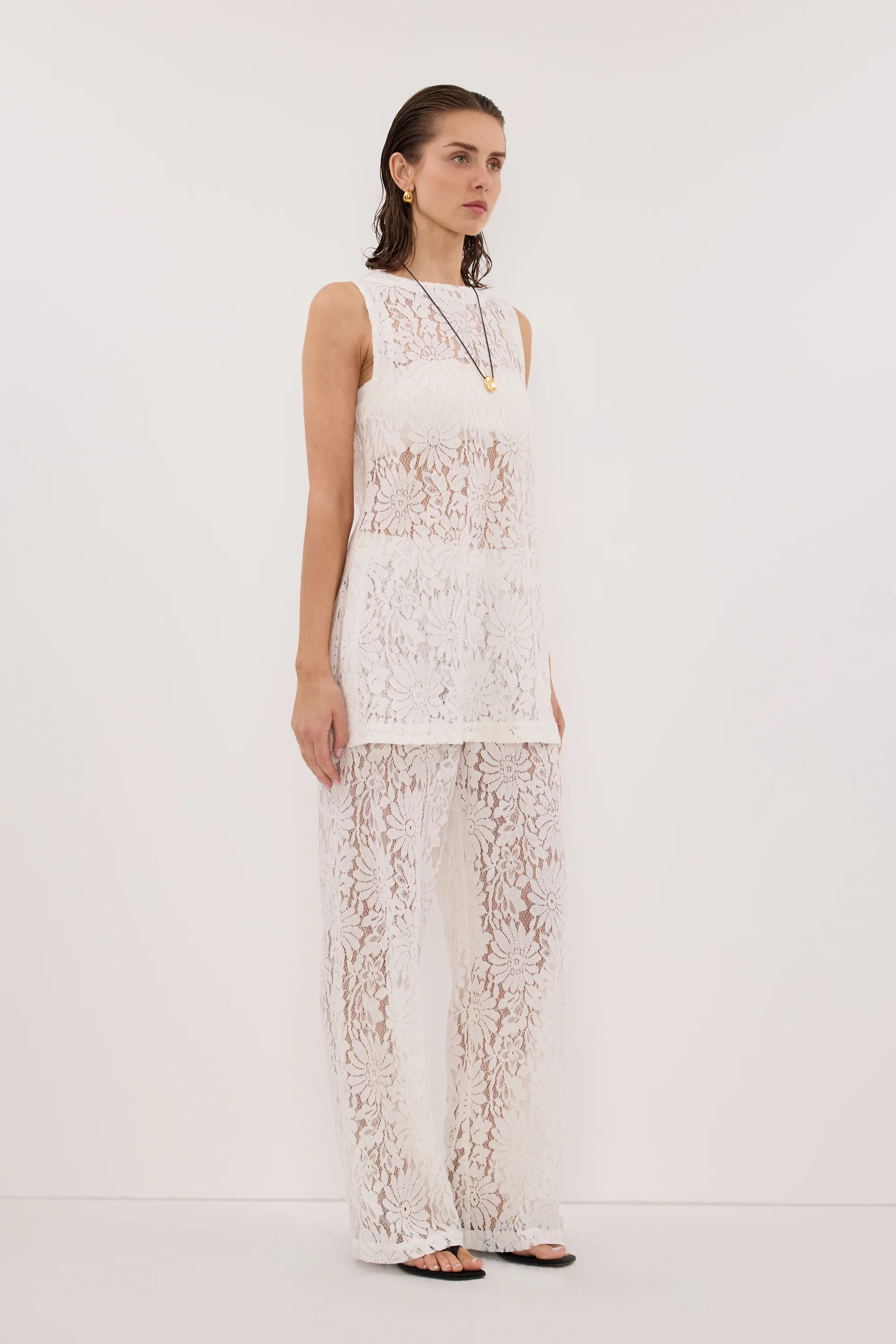 WILMA WHITE LACE TUNIC TOP | DISSH