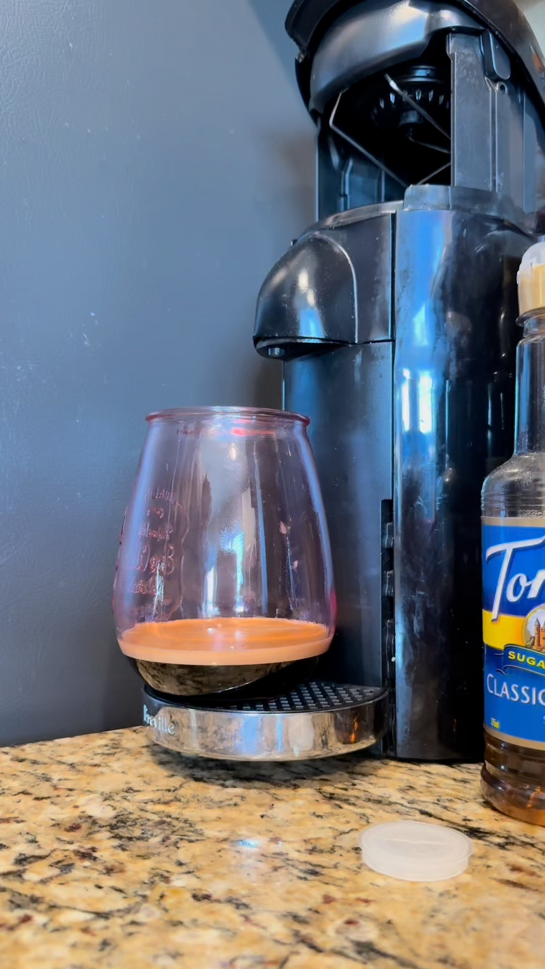 We're back on the coffee at home train!  I've been loving the double-shot pods for the Nespresso!  It's saving a ton of time and money in my pockets.  I've saved $28.10 so far this week!  #nespresso #coffee #coffeeatthehouse #simplymadisynn  

 

#LTKHome #LTKSaleAlert #LTKFindsUnder50