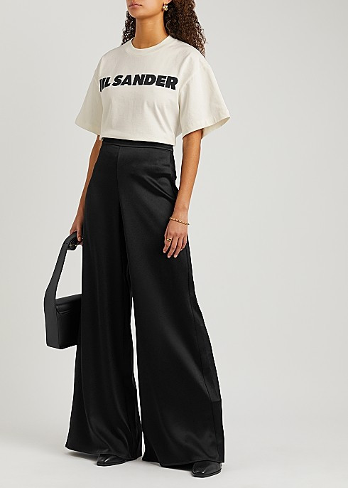 Off-white logo-print cotton T-shirt | Harvey Nichols (Global)