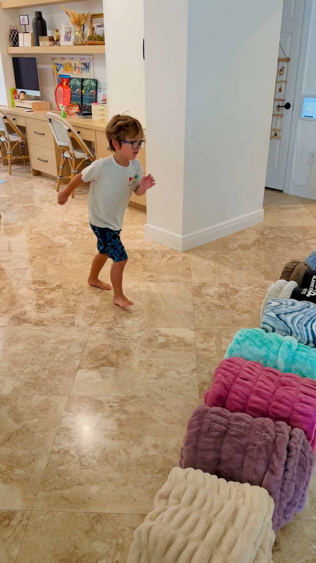 NEVER BUY THESE BLANKETS!! Unless you have a 50% OFF + SHIPPING, in that case BUY THEM ALL…. 

@lolablankets are clearly a favorite in this house, but normally they cost hundreds of dollars, today at 12pm eastern they will be half off with my code! I personally love the medium size most.

comment LOLA to instantly get my 50% off discount code, free shipping, AND $50 gift card for your next purchase!! Colors and sizes will sell out FASTTT they never get cheaper than this!

#lolablankets #loladiscountcode #lolablanketspromo lolapromocode STEFANIE50

#LTKdayinmylife #LTKSaleAlert #LTKHome