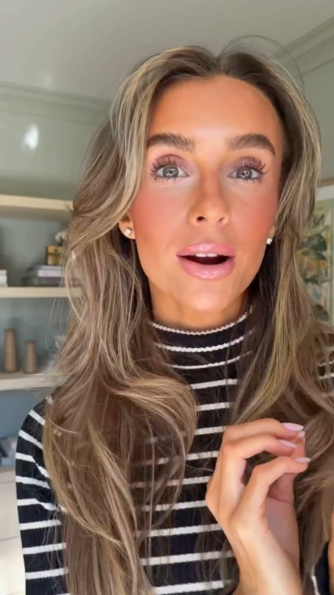5 min makeup to have a better 10 hours 👏🏼👏🏼👏🏼👏🏼

#LTKHoliday #LTKgrwm #LTKBeauty