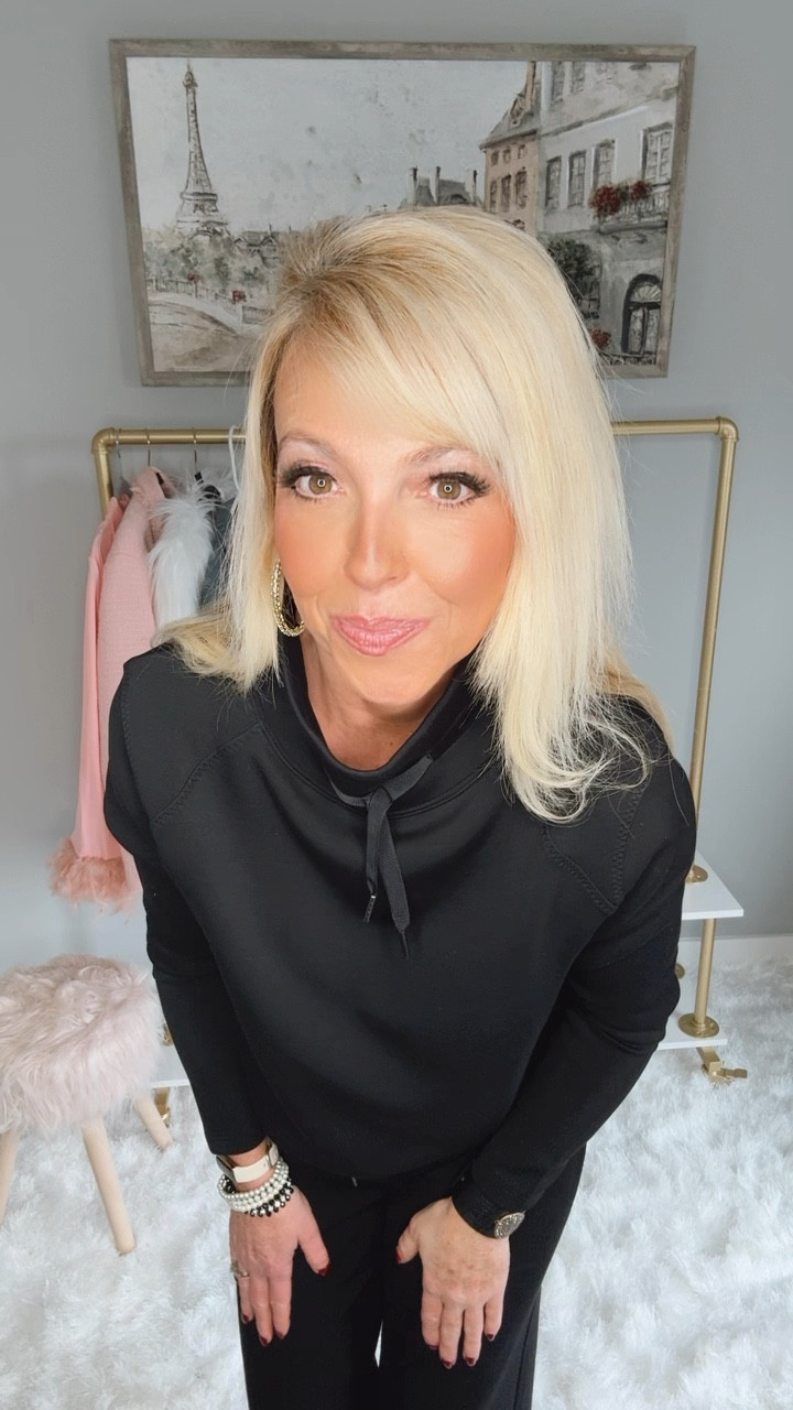 AirEssentials from Spanx are literally like wearing air 

#LTKfitness #LTKstyletip #LTKMostLoved