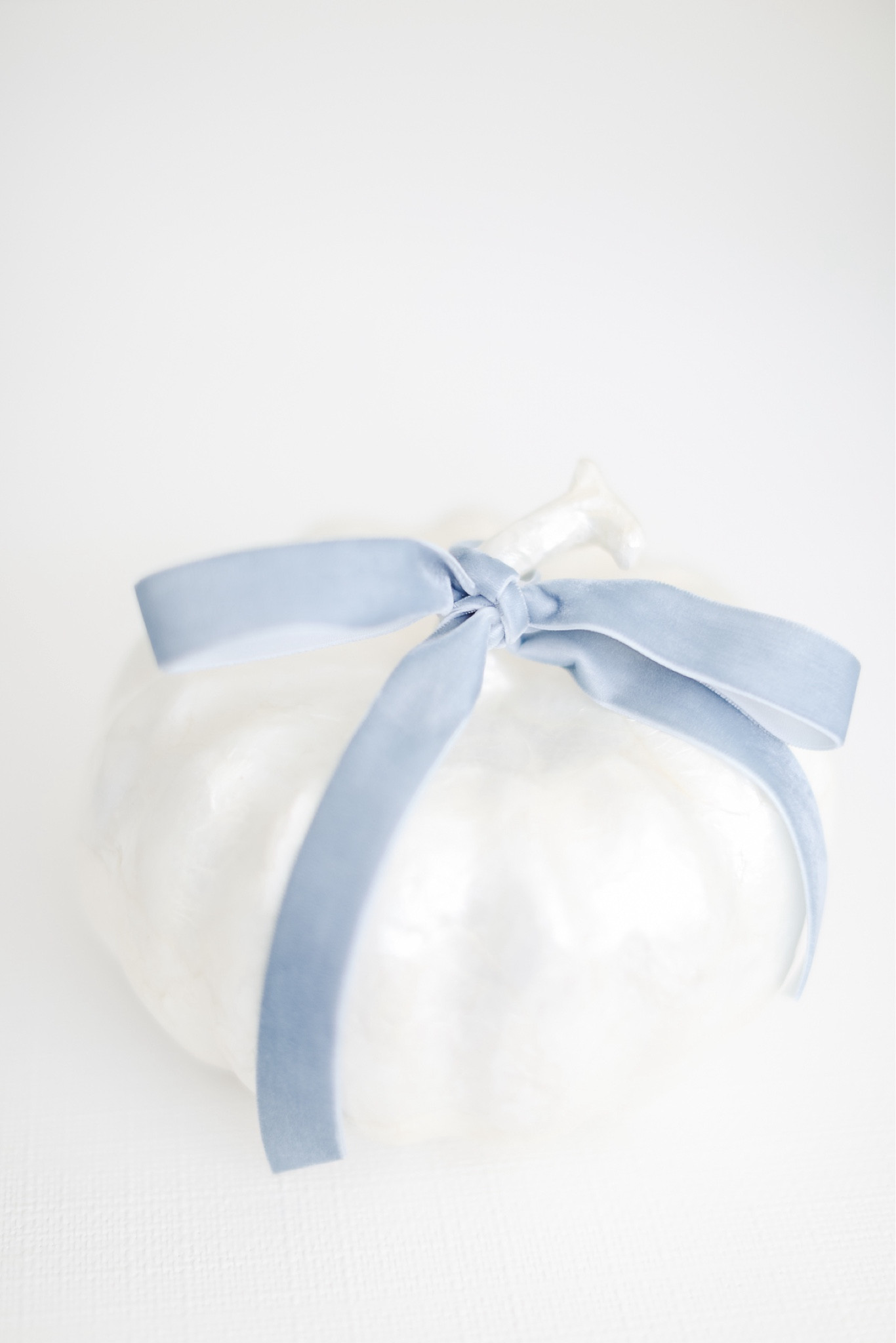 Coastal Seasonal Decor Inspiration 

#LTKStyleTip #LTKHome #LTKSeasonal