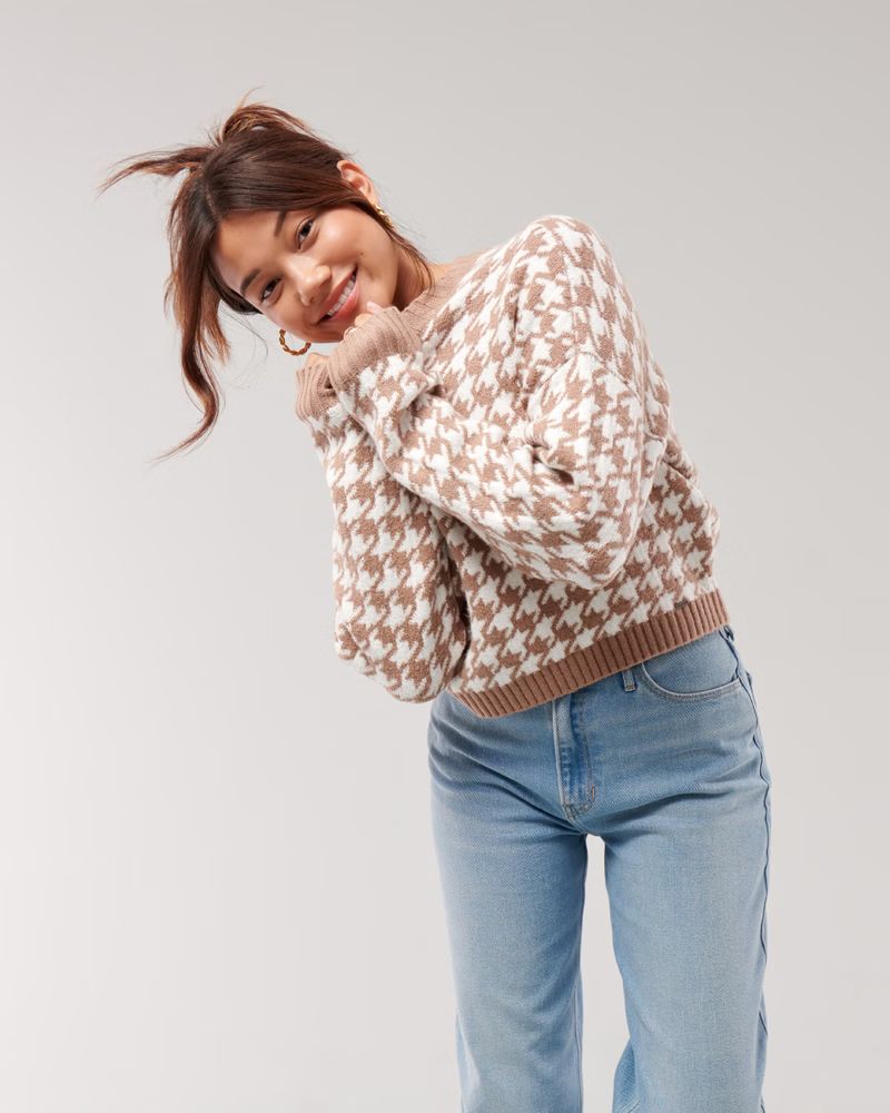 Oversized Houndstooth Sweater | Hollister (US)