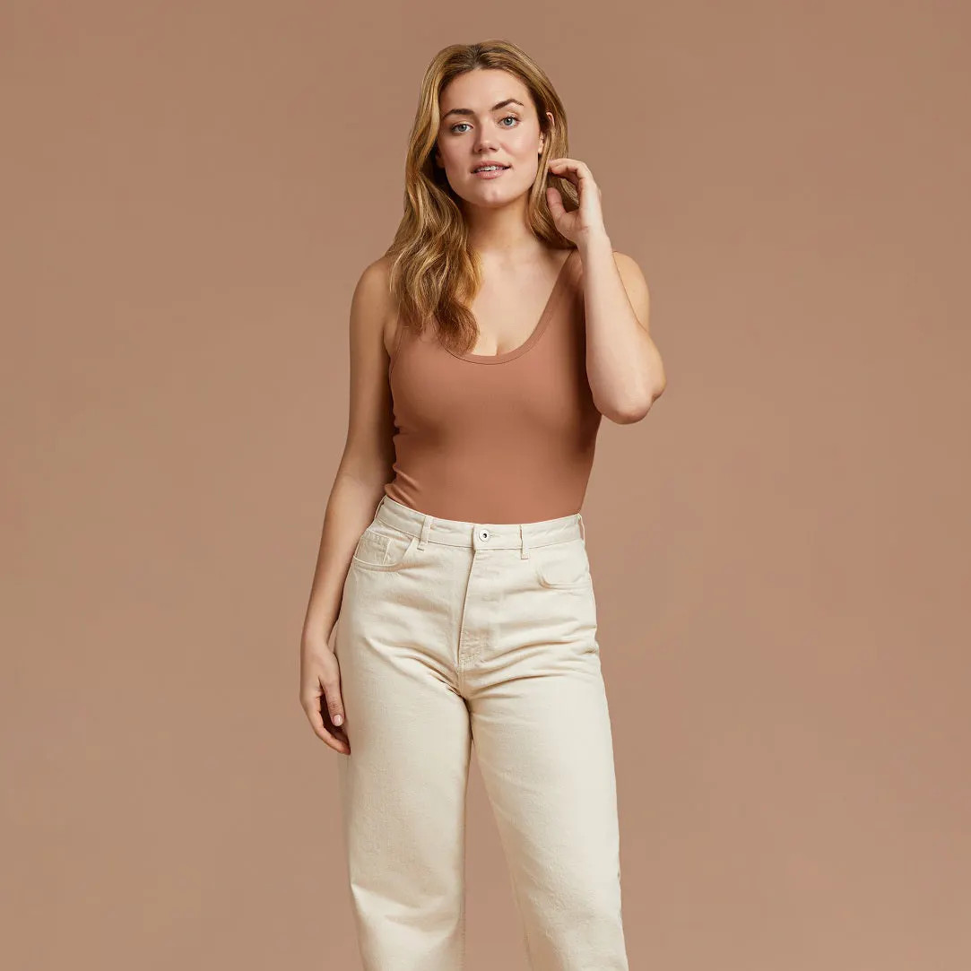 Women's Seamless Scoop Tank Bodysuit - Clay - nuuds | nuuds
