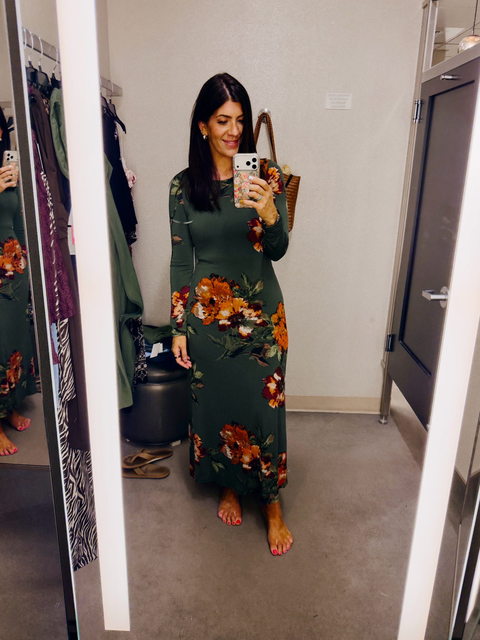This dress is major wow 
In an 8 and the fit is perfect 
Would be great for a wedding

#LTKSaleAlert #LTKMidsize #LTKWedding