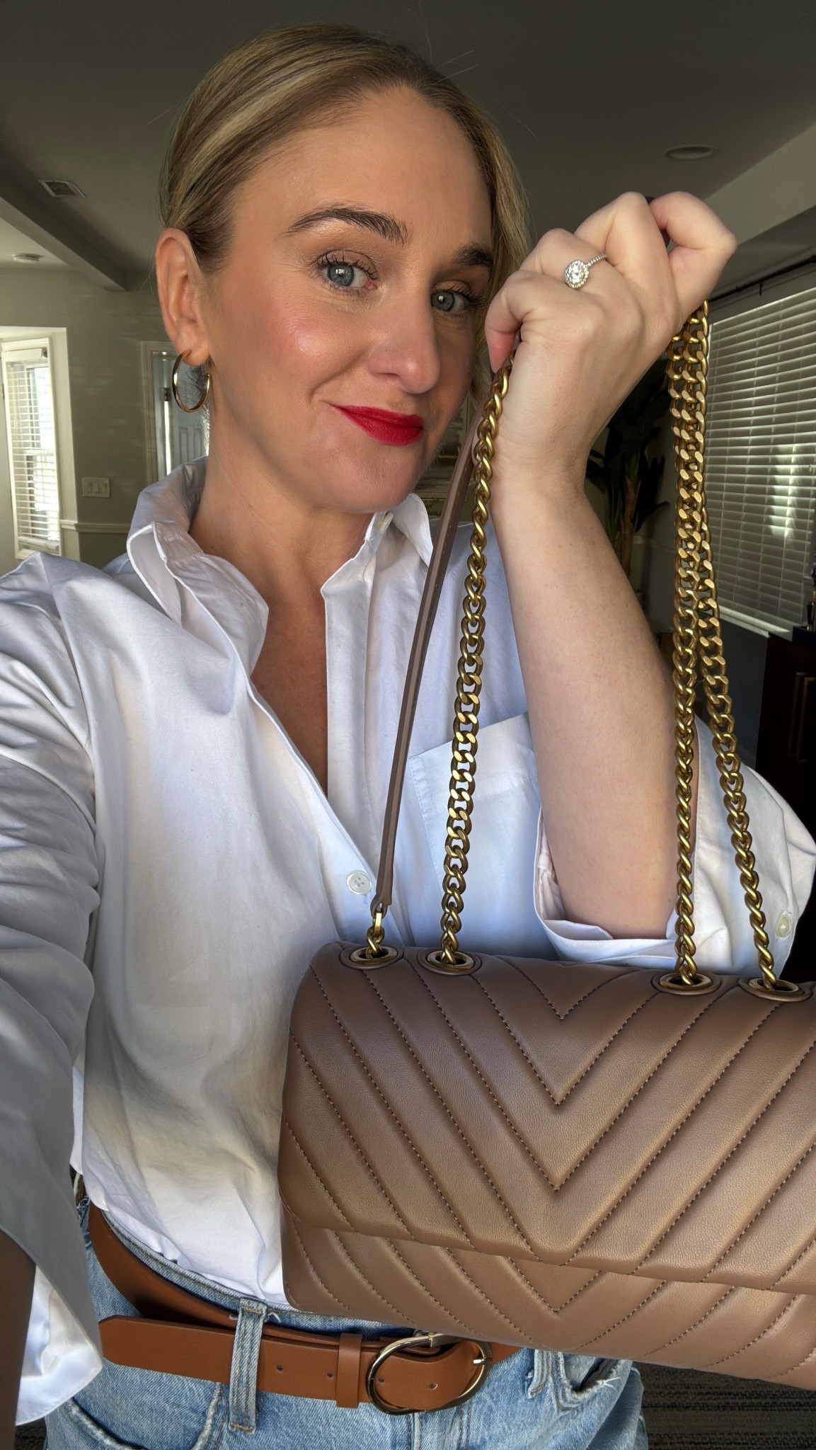 I love this quilted purse by Quince! It’s a good side and can be worn as a crossbody with one shoulder  

#LTKSeasonal #LTKHoliday #LTKItBag