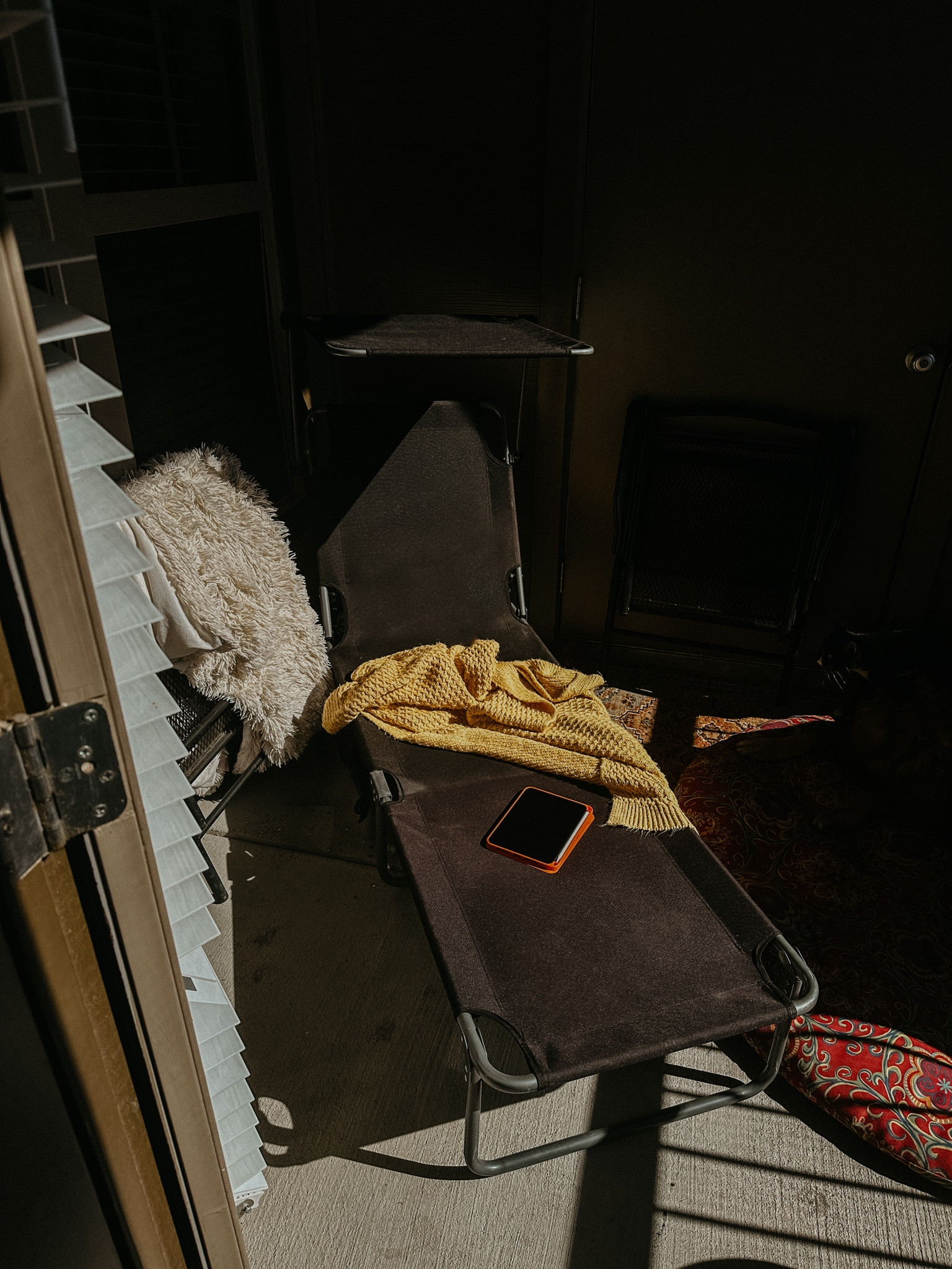 Only tanning chair you’ll ever need #tanning #tanningchair #loungechair 