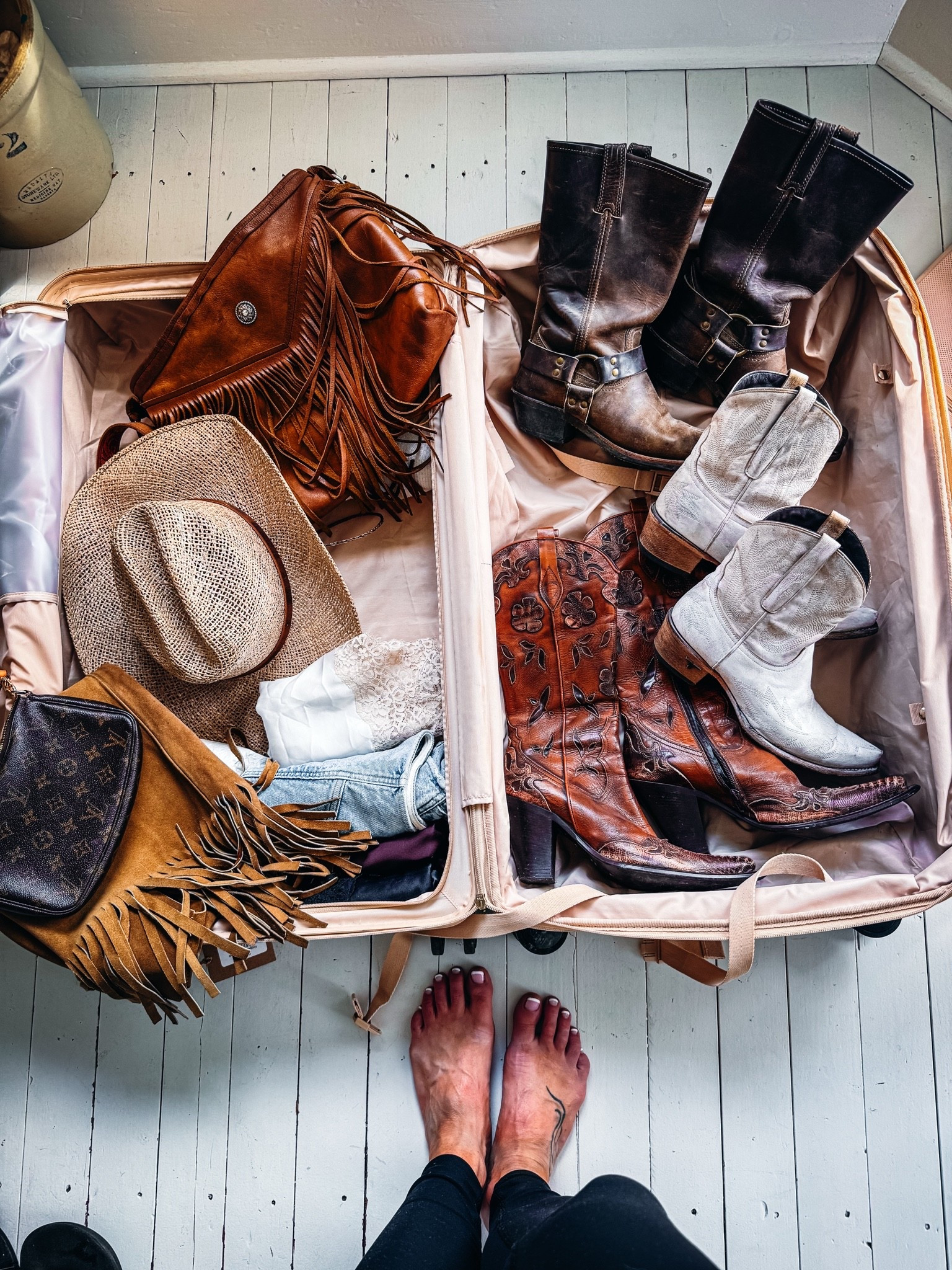 Craven Music Festival Bound!! #cowboyup

#LTKOver40 #LTKdayinmylife #LTKgrwm
