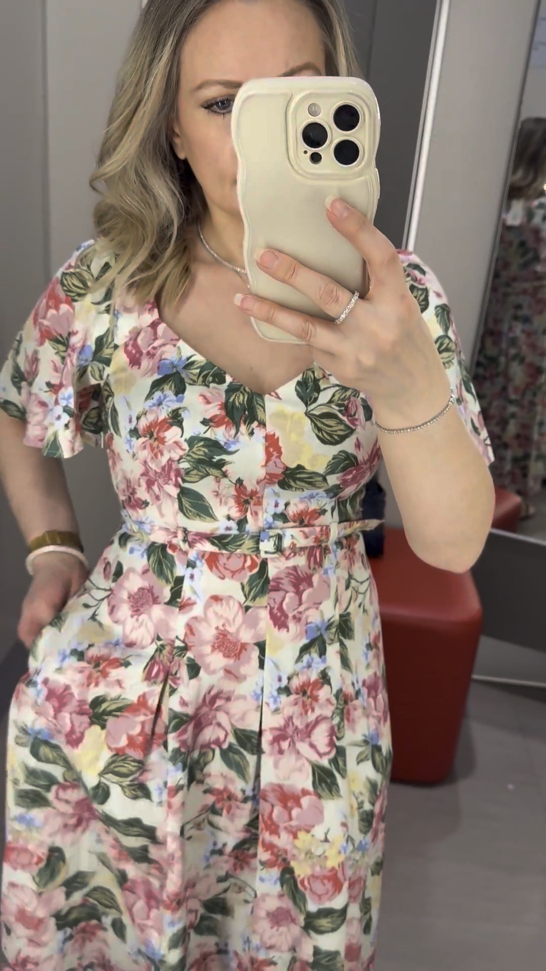 Beautiful dress for spring and Easter. It has a belt, pockets and zipper on the side. Fits tts. 


Easter outfit, spring dress, Easter dress 

#LTKSpringSale #LTKSeasonal #LTKootd #LTKPetite

#LTKOver40 #LTKWedding