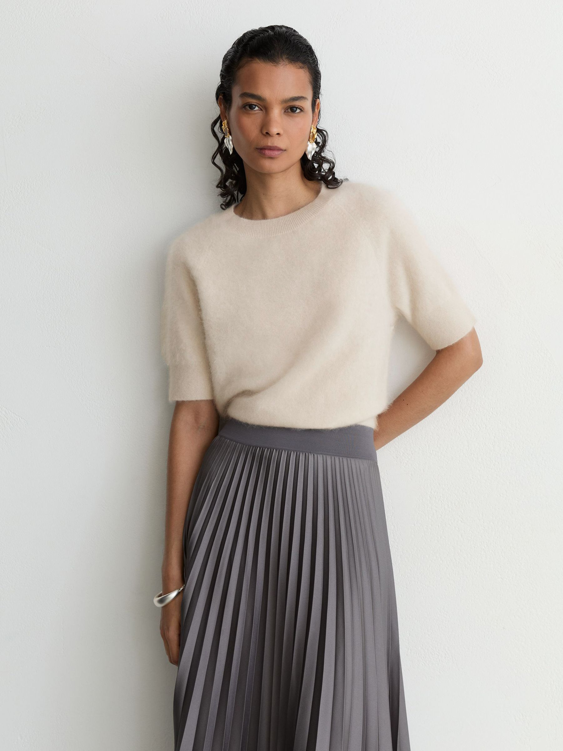 Reiss 100% Brushed Cashmere Short-Sleeve Top in Grey | REISS | Reiss DE