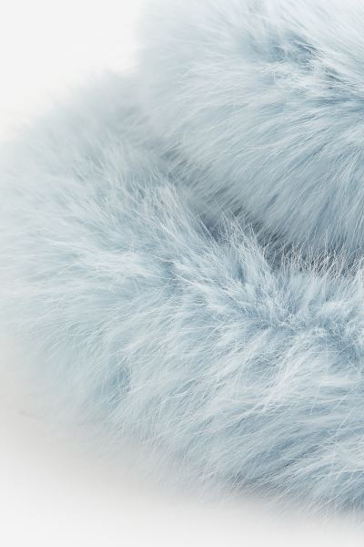 Fluffy Bucket Hat - Light blue - Ladies | H&M US | H&M (US + CA)