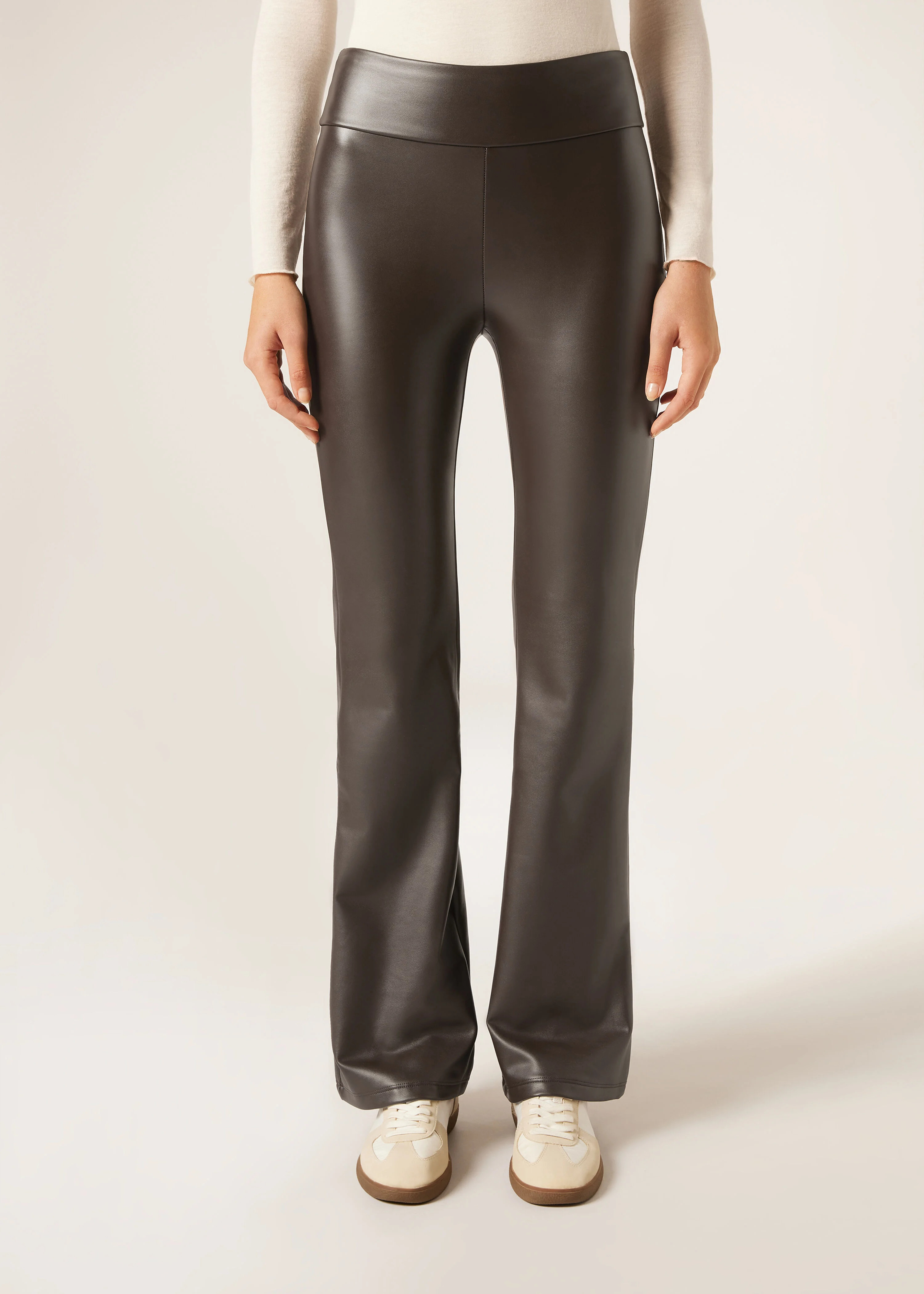 Thermal Flared Pants with Coated Effect | Calzedonia US