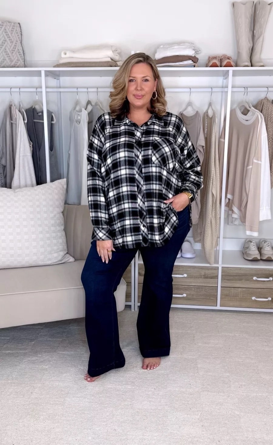 Wearing a size 2 (2X) in everything here! The jeans are 20 in the flare!

Plus size fashion, torrid finds, holiday outfit ideas, honest try on haul, holiday fashion, winter fashion, midsize outfit ideas, mom style, chic style, trendy fashion, ootd

#LTKOver40 #LTKPlusSize #LTKSaleAlert