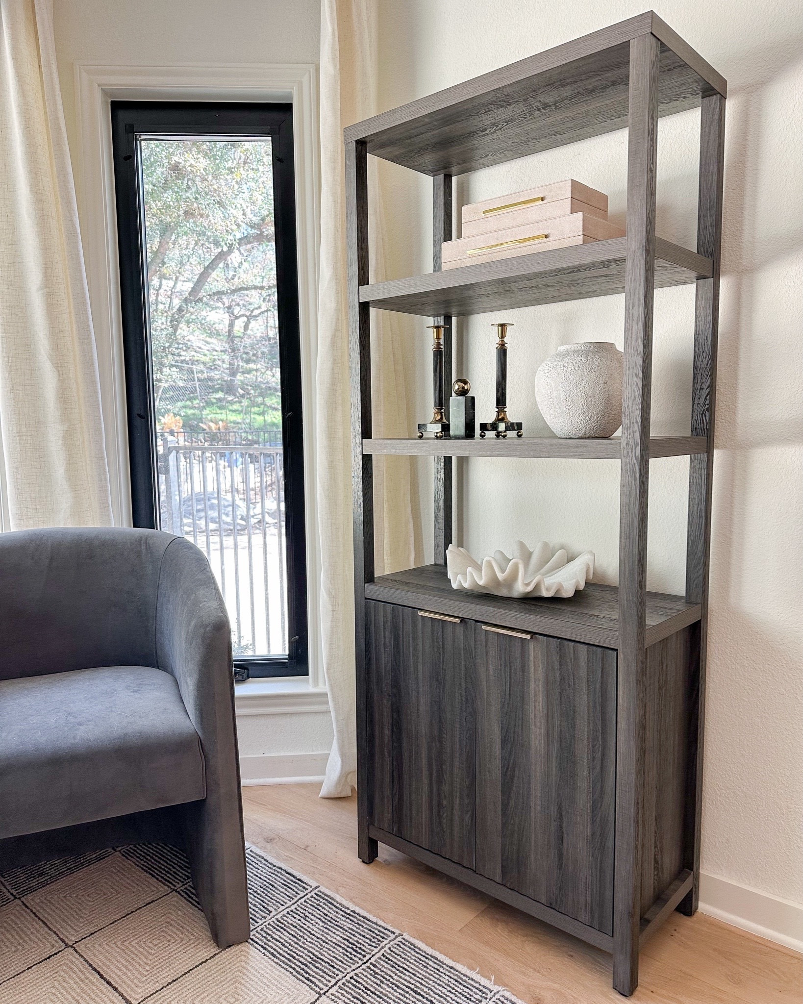 Decor I styled in this Amazon bookshelf + some similar finds 🥰

#LTKstyletip #LTKfindsunder100 #LTKhome