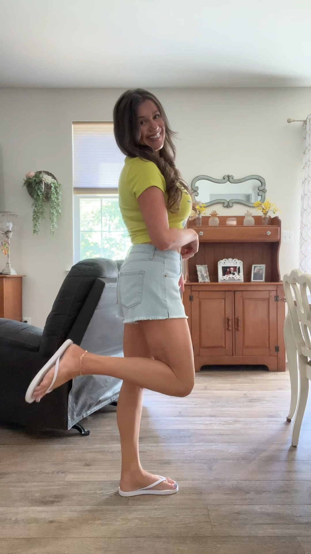 Denim shorts summer fit 💚🌴 Walmart finds! 

Top: small
Shorts: 4

#LTKPetite #LTKSaleAlert #LTKootd