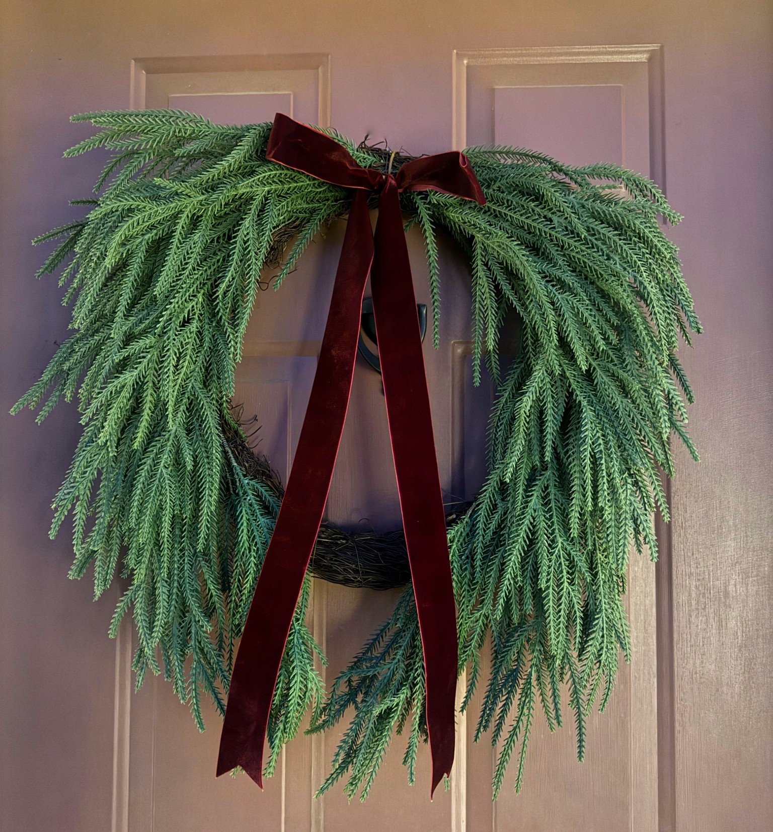 Found this wreath under $40 and love it!

#LTKGiftGuide #LTKHoliday #LTKFindsUnder50