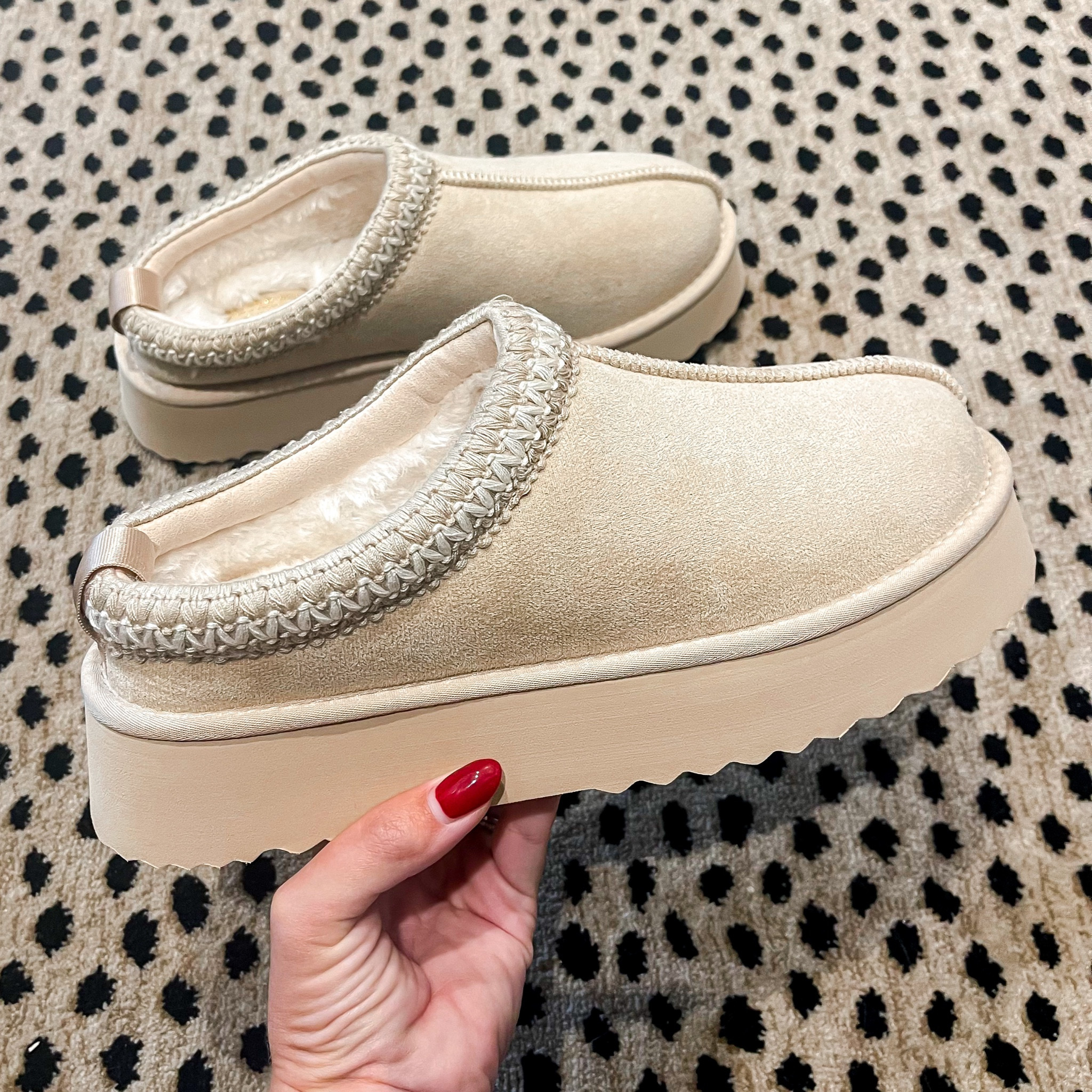 UGG Tazz Slippers in mustard seed lookalike! 

#LTKstyletip #LTKfindsunder100 #LTKshoecrush