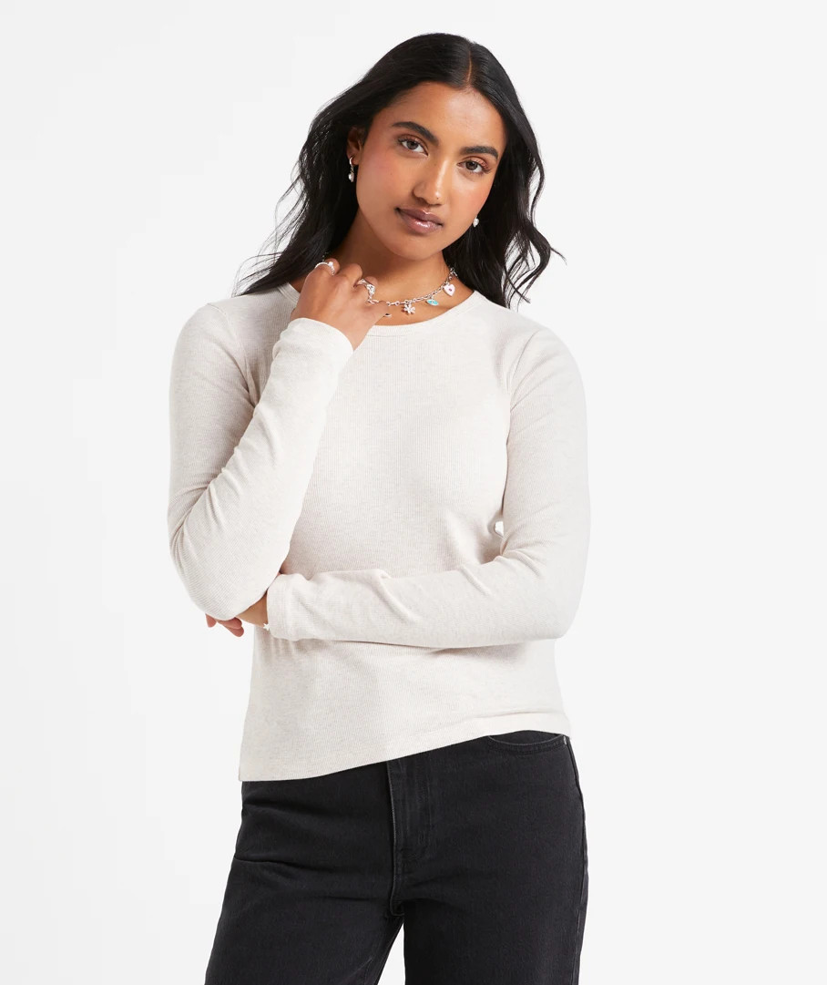 AUSTRALIAN COTTON CREW LONGSLEEVE TOP | Sportsgirl