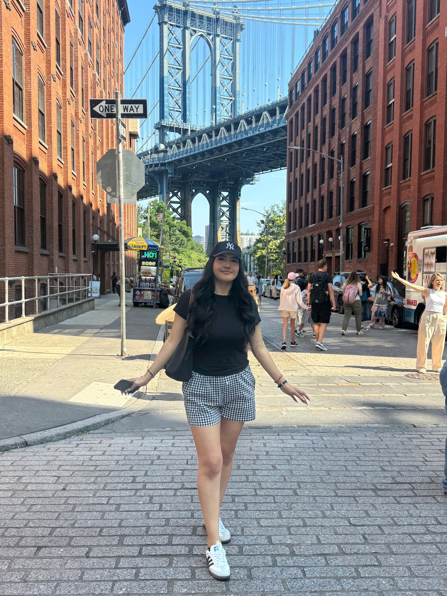 the perfect OOTD for NYC 🗽🍎🚕 cute, simple & comfortable 🖤

#LTKootd #LTKTravel #LTKdayinmylife