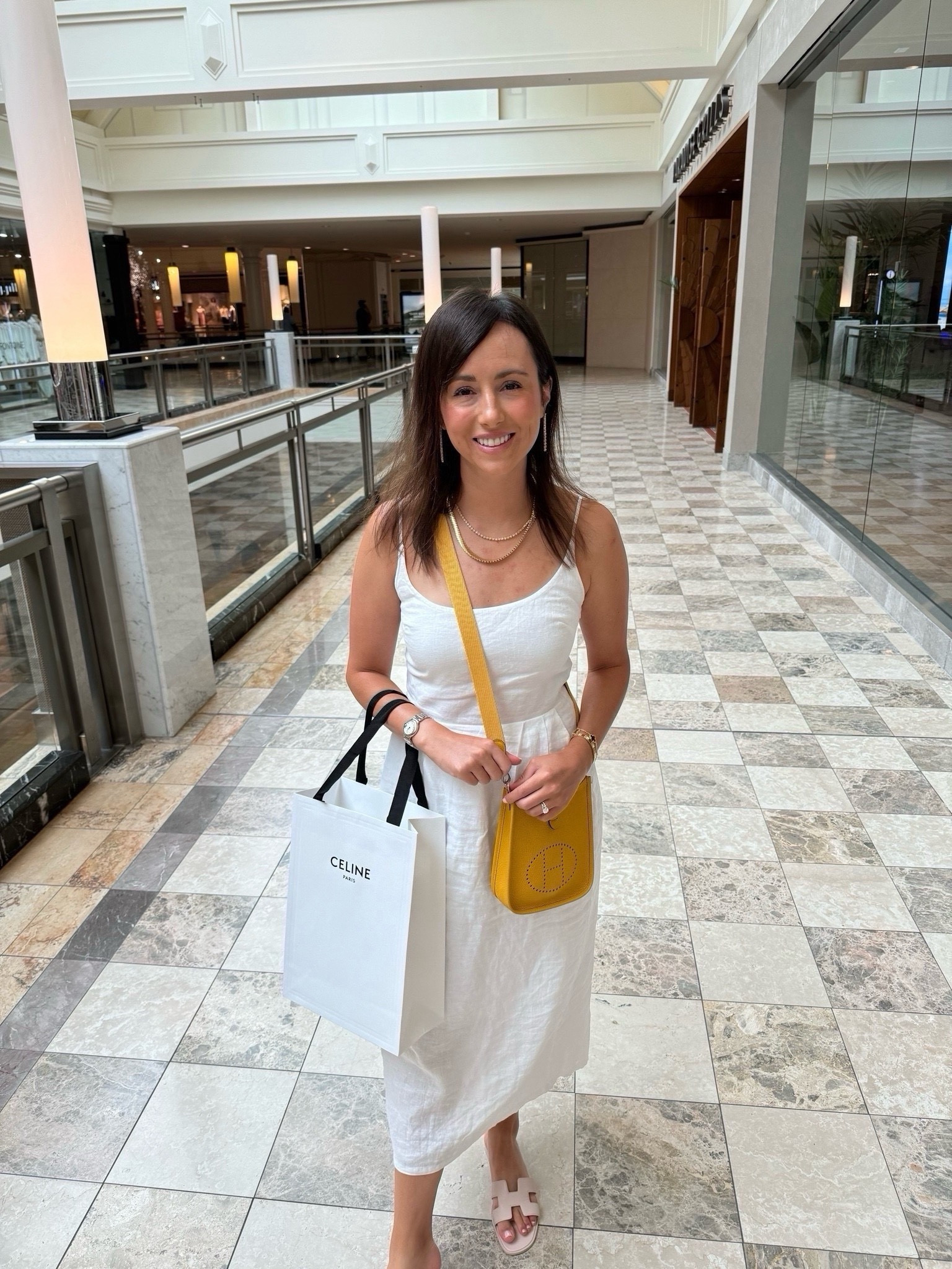 Quince white linen dress in xs with new Kendra Scott jewelry   



#LTKFindsUnder100 #LTKSeasonal #LTKStyleTip