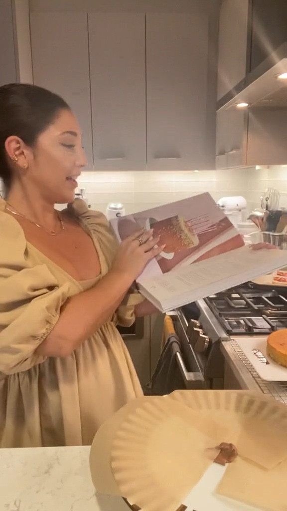 It’s my birthday this weekend so revisiting this amazing birthday cake I made last year! Dress is old IntheStyle and romper is old asos  

#LTKParties #LTKWatchNow #LTKSeasonal