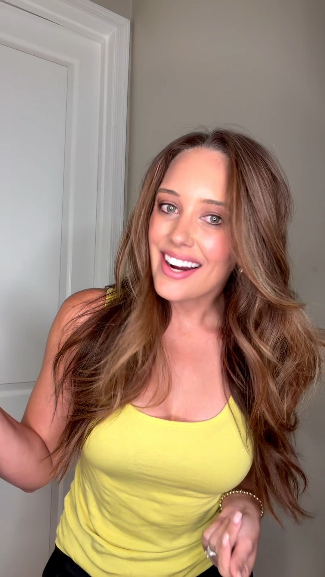 This is the only dry shampoo I’ll use! No residue, tons of volume, and smells amazing! #dryshampoo #volume 

#LTKgrwm #LTKdayinmylife #LTKBeauty