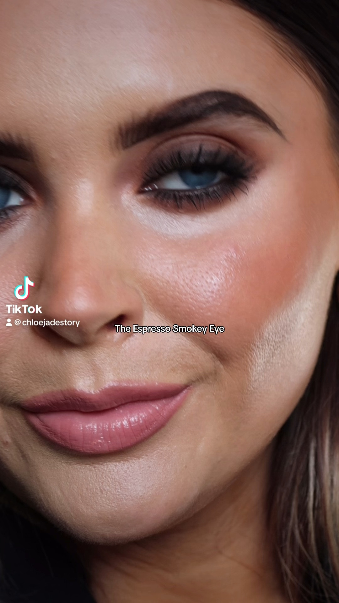 Smokey eye dark smokey eye party makeup glam makeup festive dark eyeshadow 

#LTKparties #LTKfindsunder100 #LTKCyberWeek