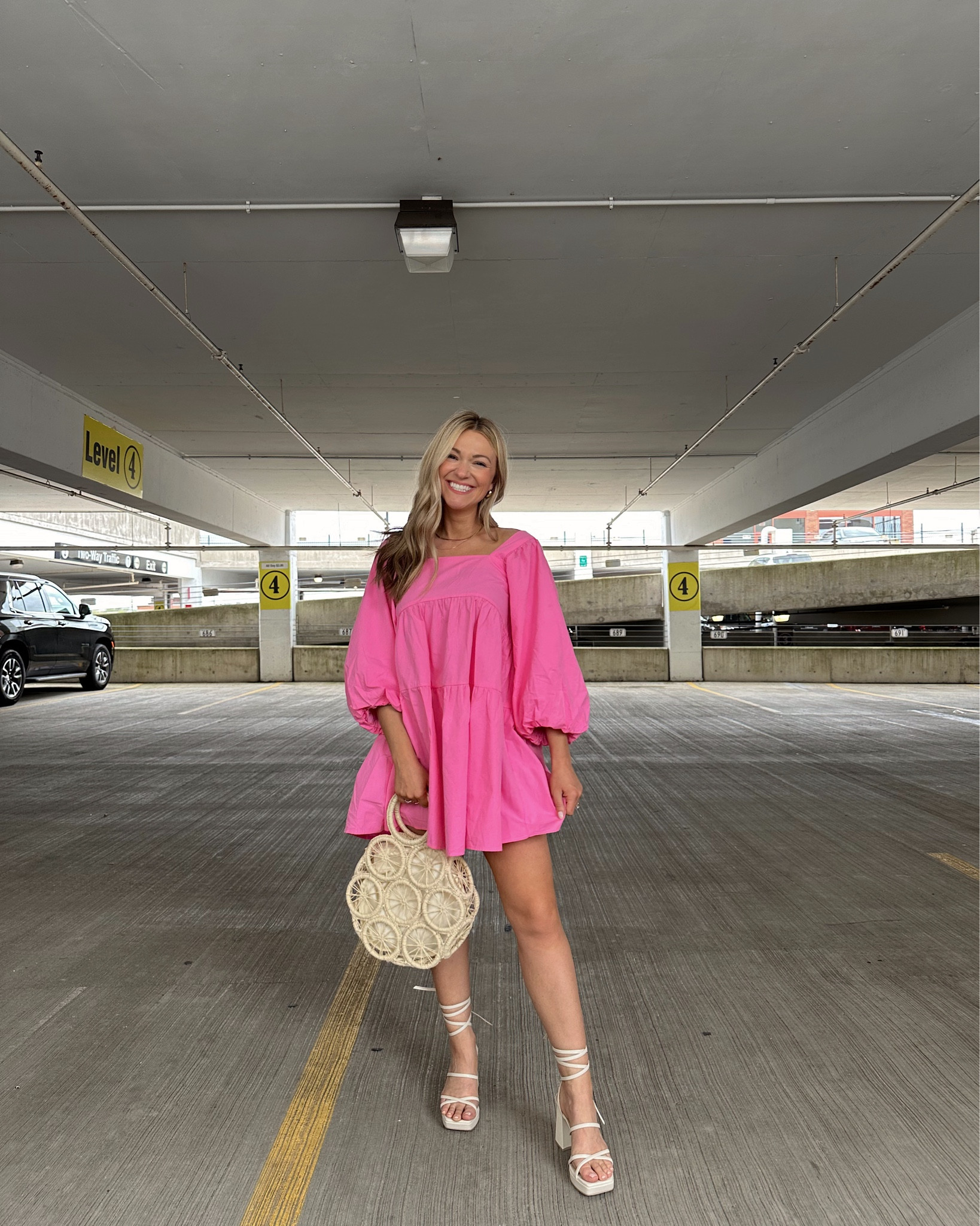 Dress + purse are on major sale! In size small dress 

#LTKsalealert #LTKstyletip #LTKfindsunder100