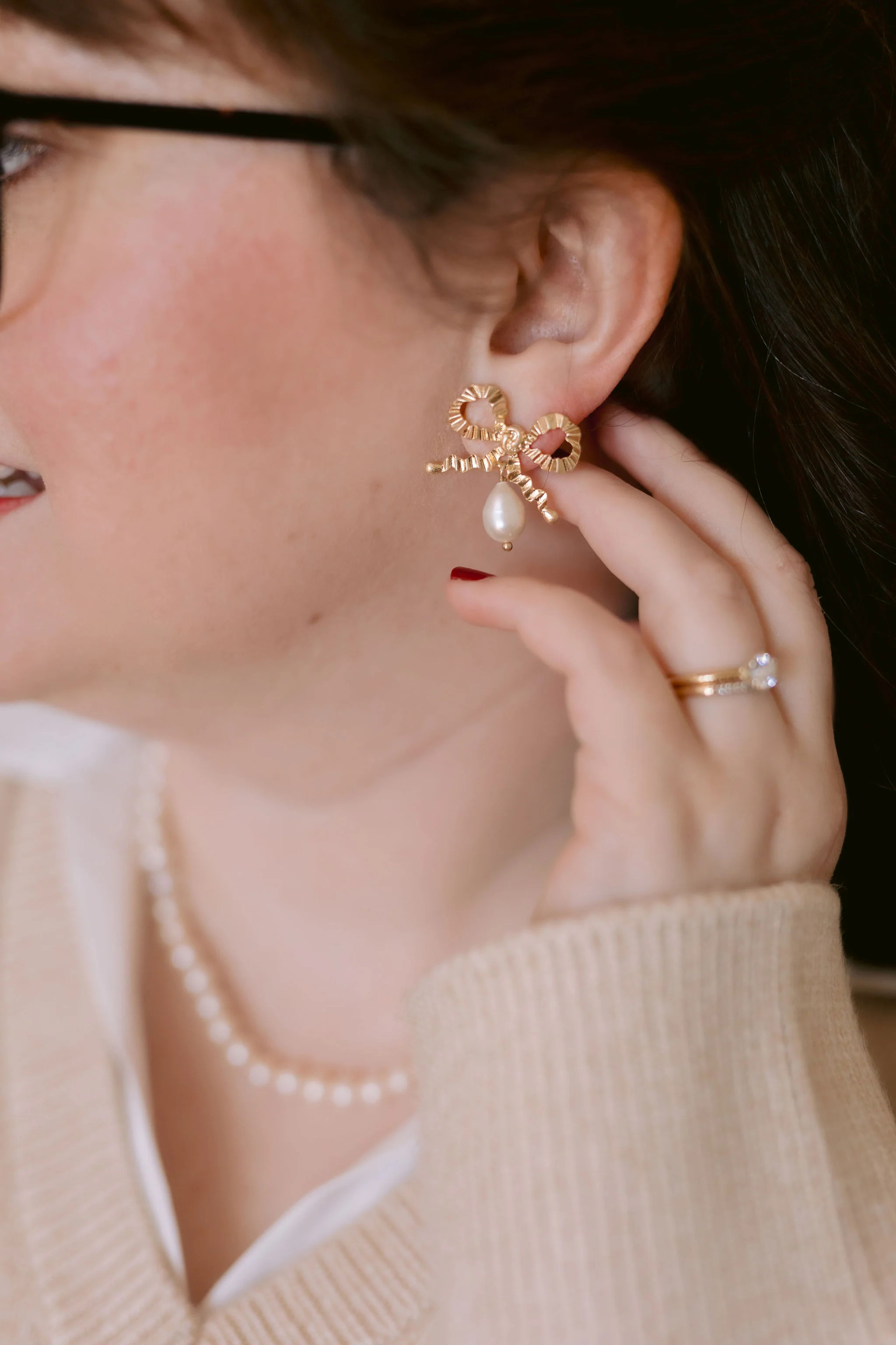 Kate Bow & Pearl Drop Earrings | Grace & Grandeur Bow Company