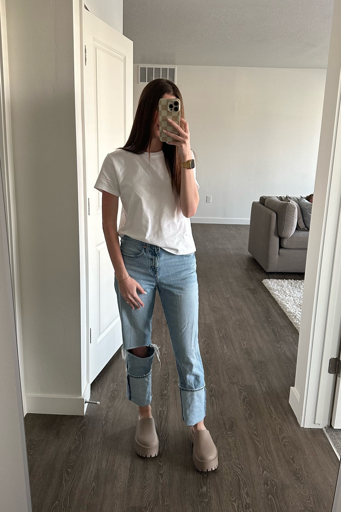 Easy & casual girls night outfit!! 



#LTKunder50 #LTKFind #LTKfit