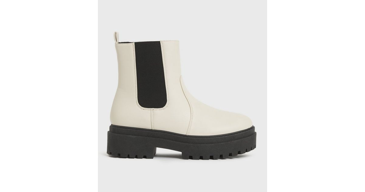 Off White High Ankle Chunky Chelsea Boots
						
						Add to Saved Items
						Remove from Saved... | New Look (UK)