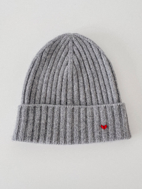 Grey Melange Ribbed Beanie - A Touch of Red | LǍOLAO STUDIOS