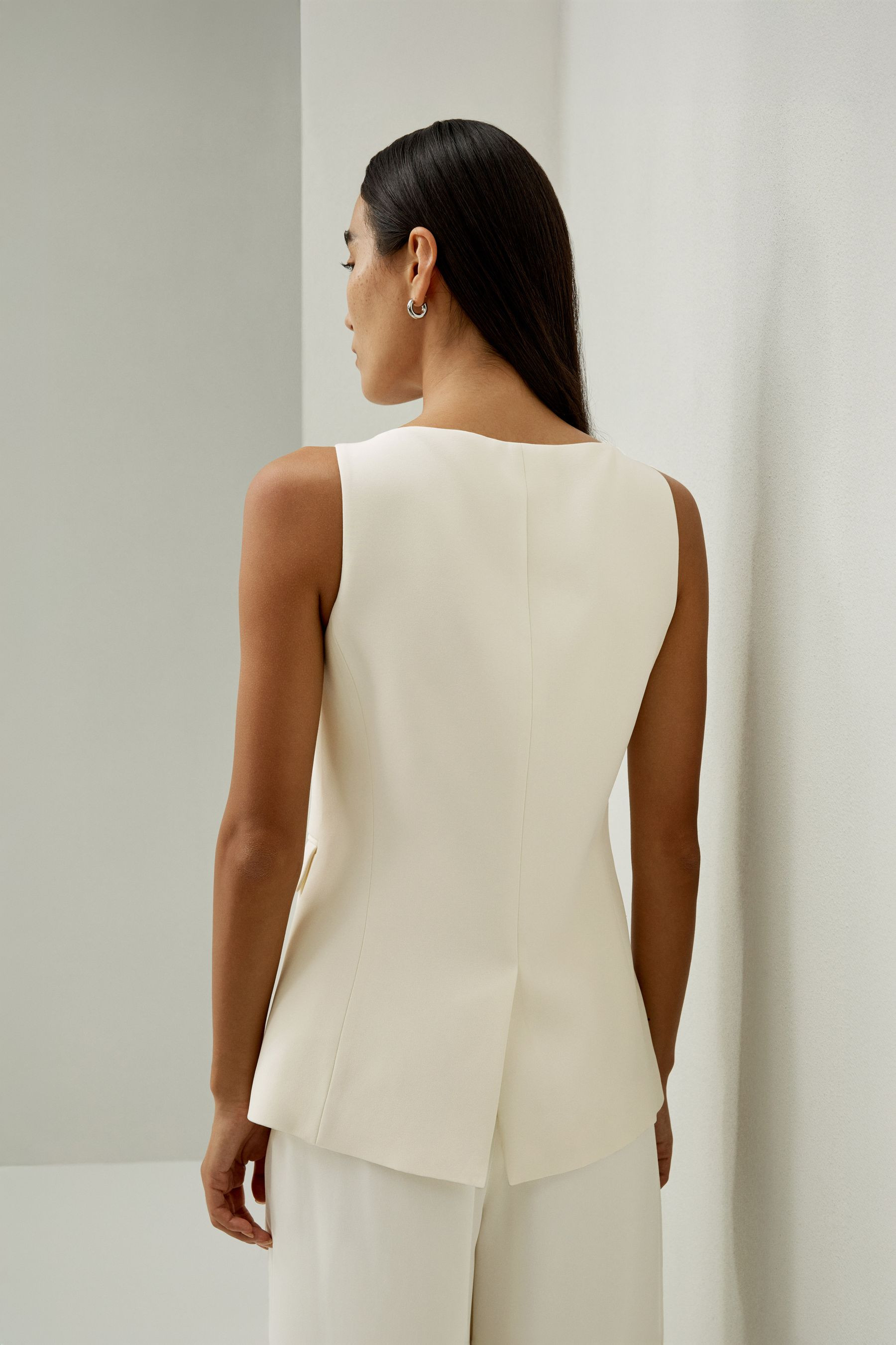 Ärmellose Seidenweste mit Knopfleiste | LilySilk